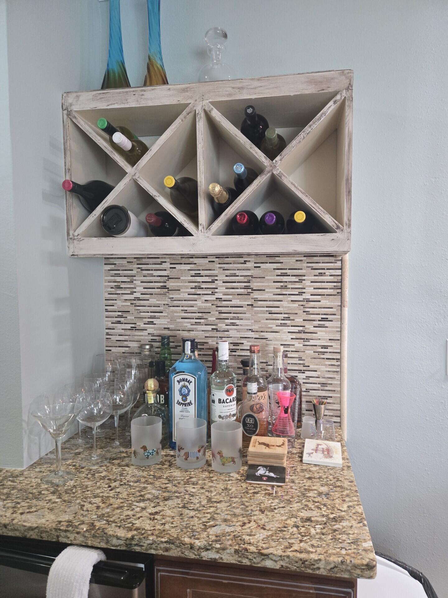 BEACHSIDE VILLAS CONDO - Residential