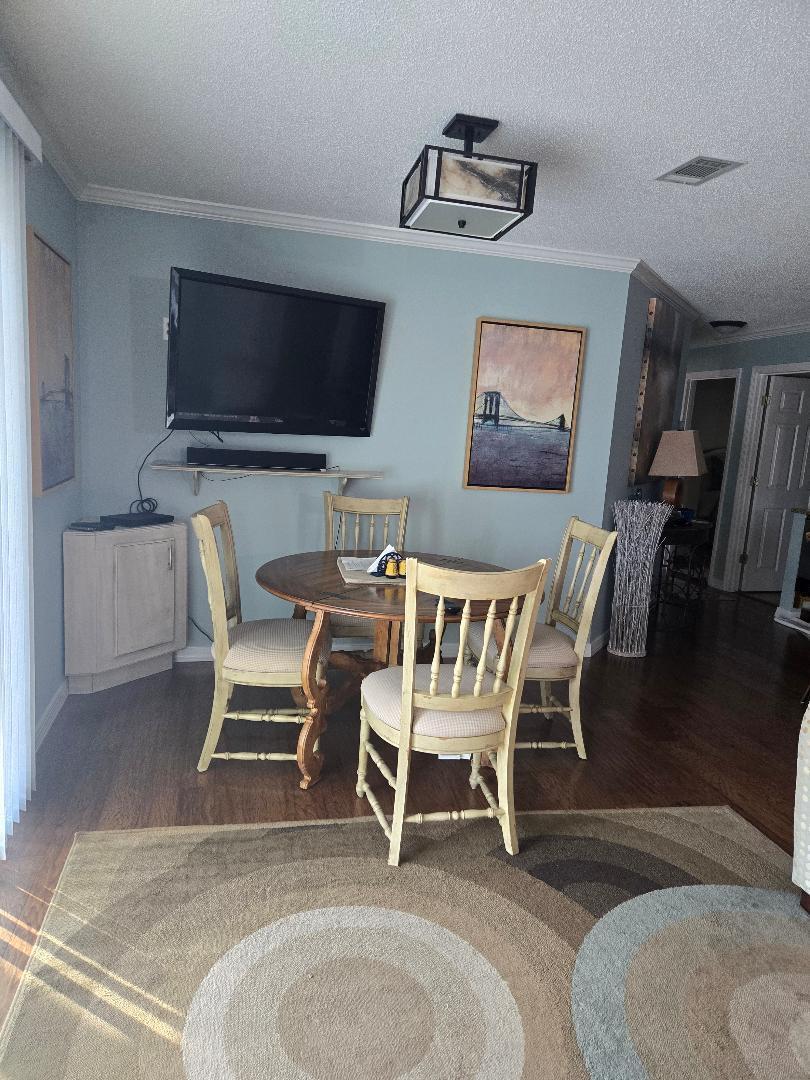 BEACHSIDE VILLAS CONDO - Residential