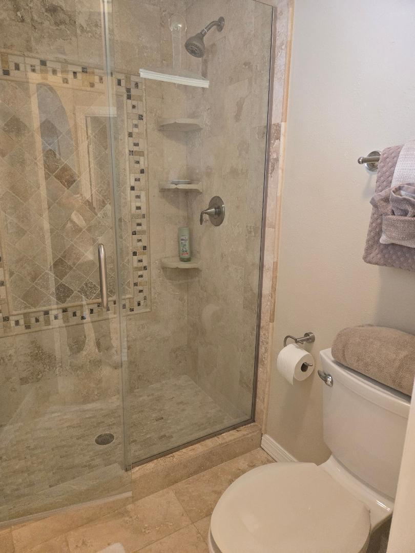 BEACHSIDE VILLAS CONDO - Residential