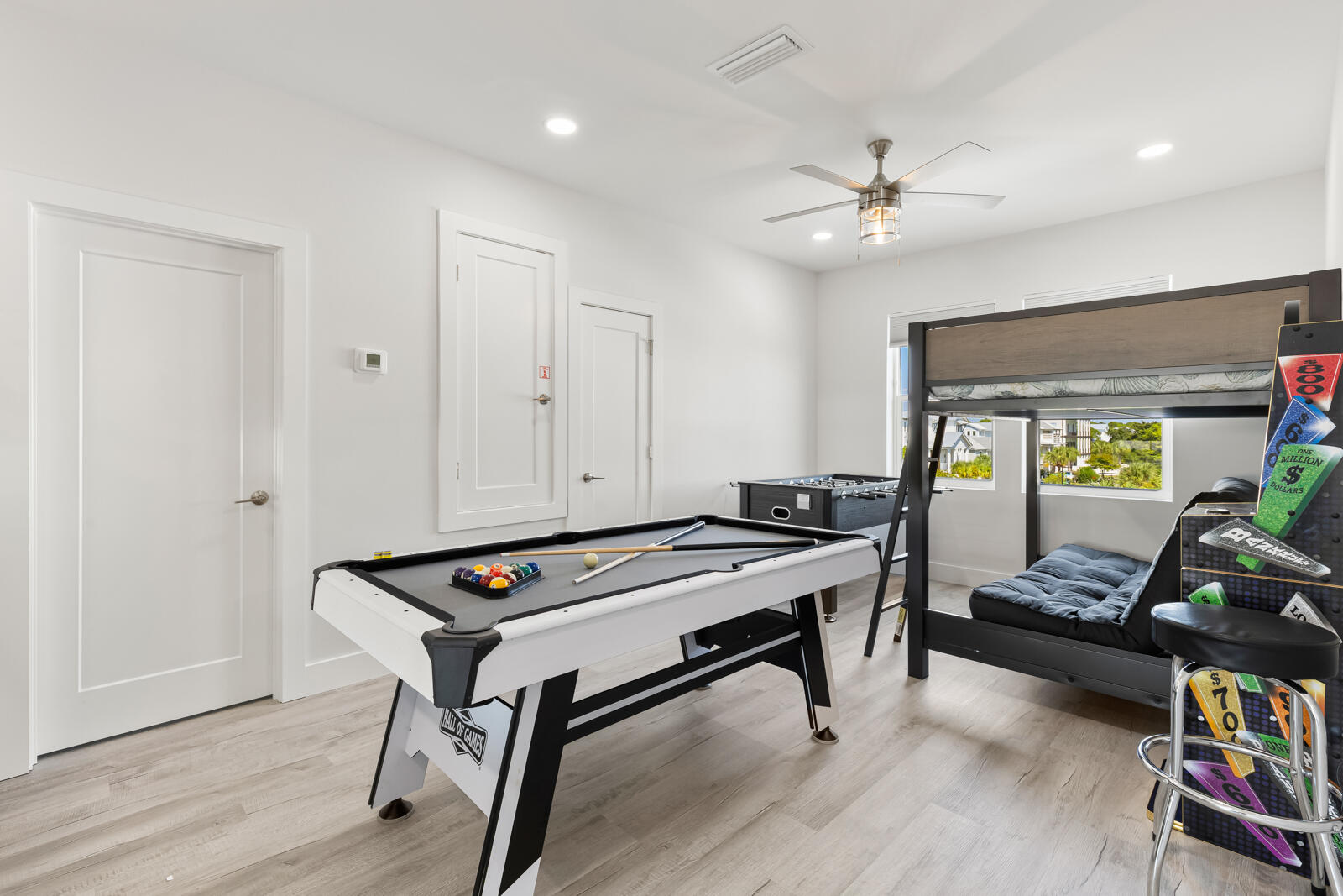 FRANGISTA BEACH 2ND ADDN - Residential
