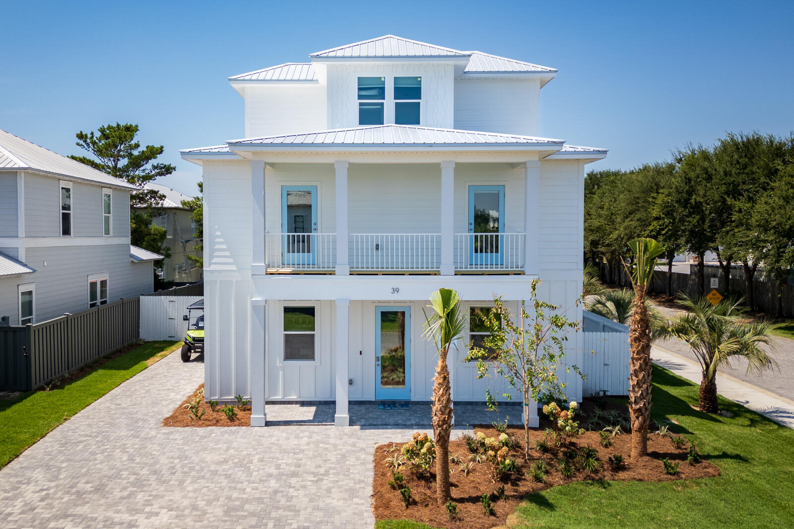 FRANGISTA BEACH 2ND ADDN - Residential