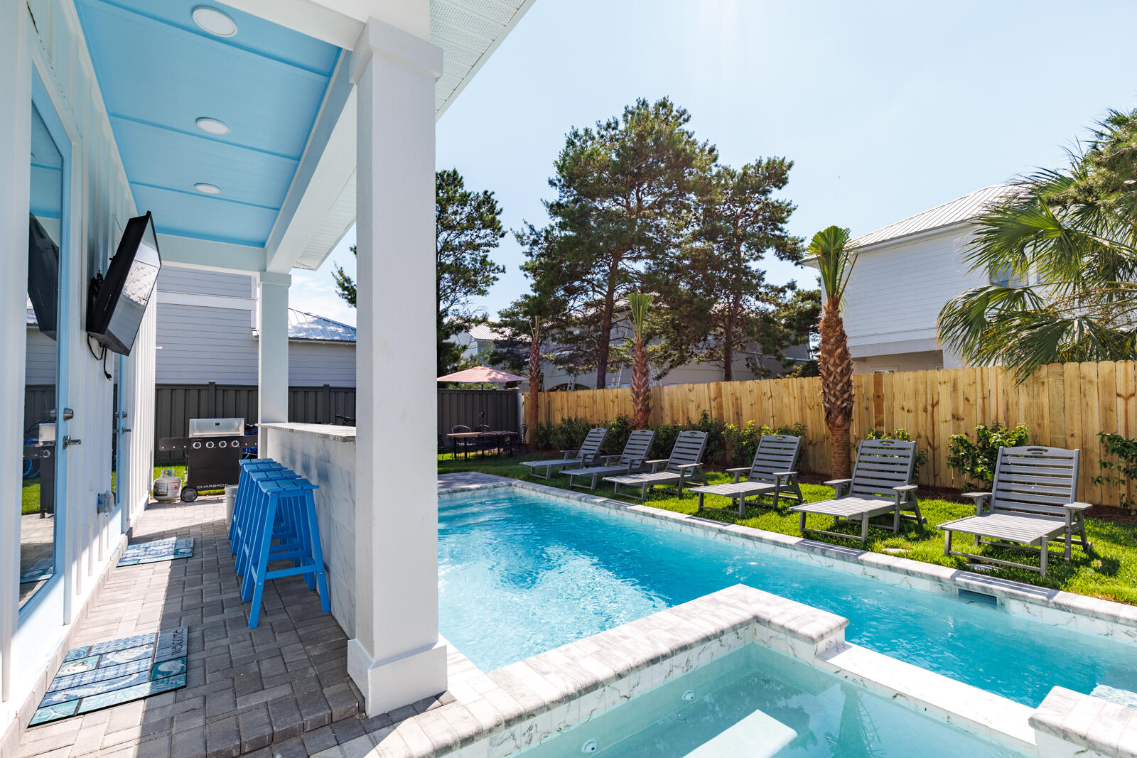 FRANGISTA BEACH 2ND ADDN - Residential