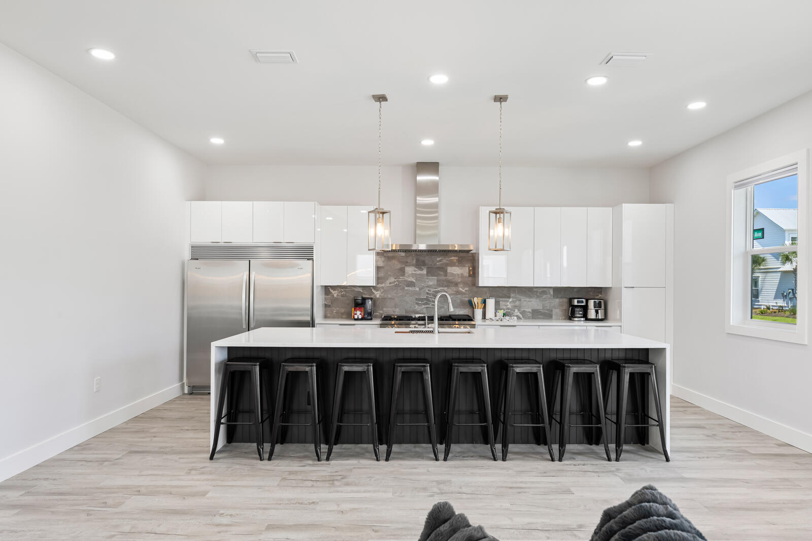 FRANGISTA BEACH 2ND ADDN - Residential