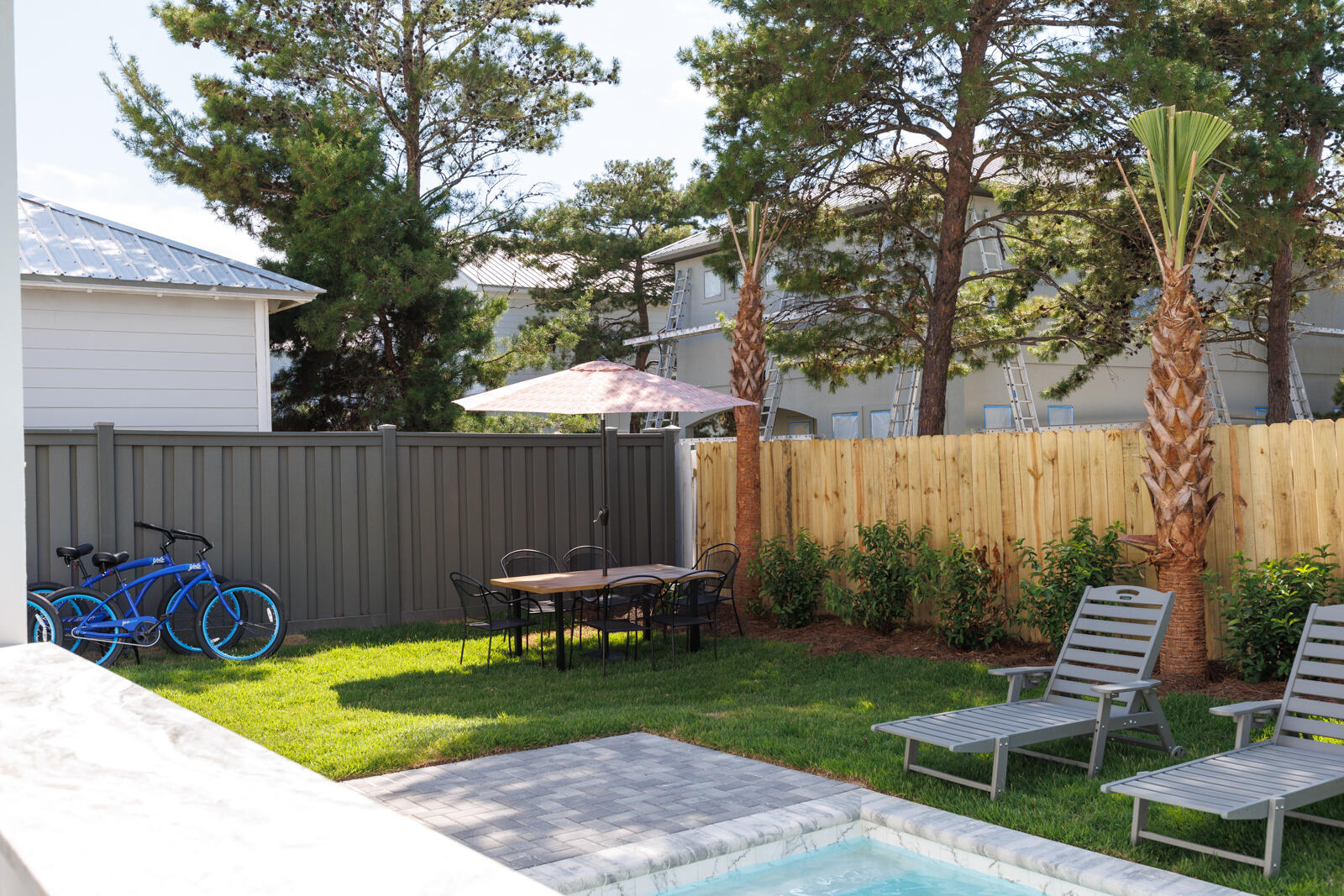 FRANGISTA BEACH 2ND ADDN - Residential