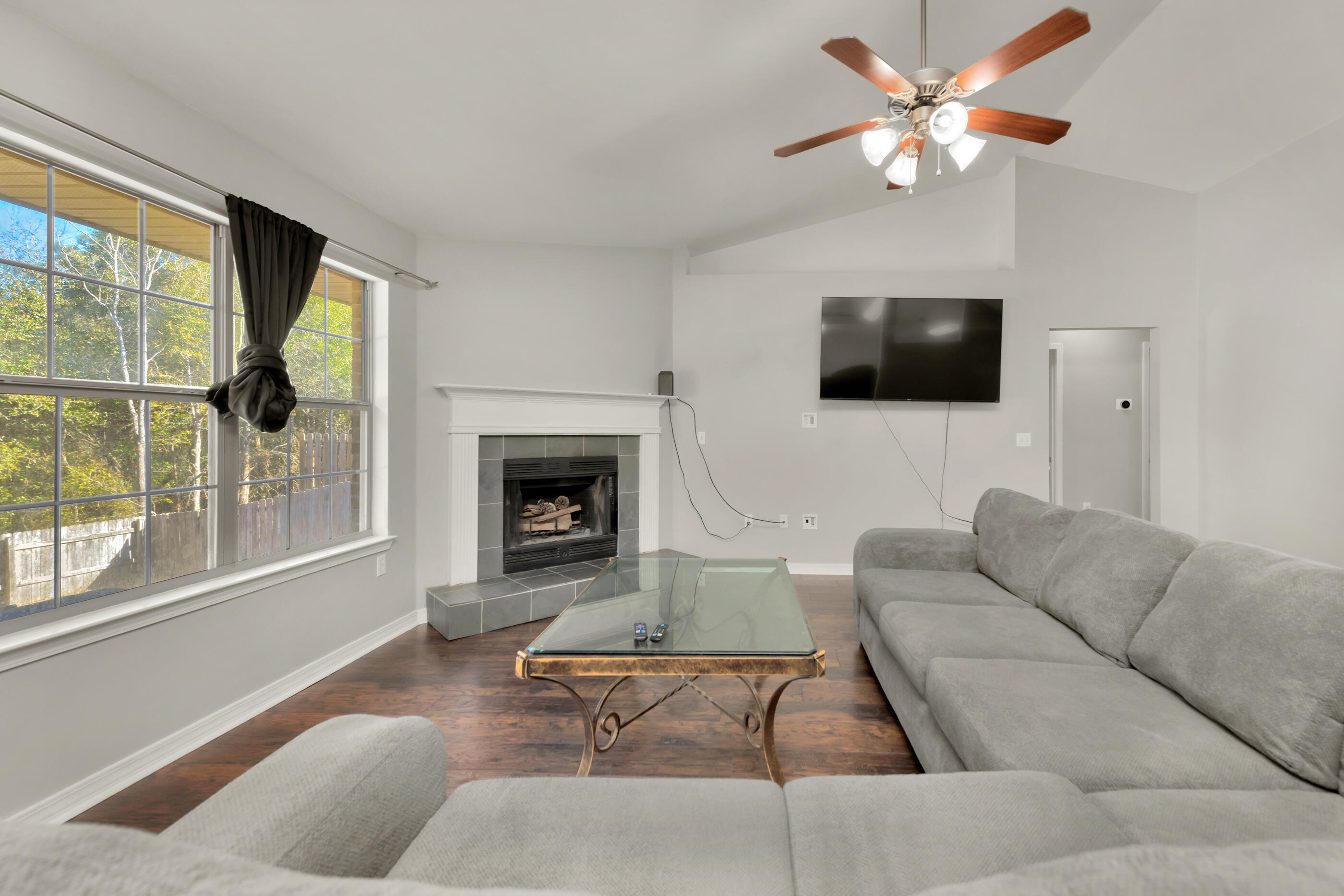 IRON GATE S/D PH I - Residential