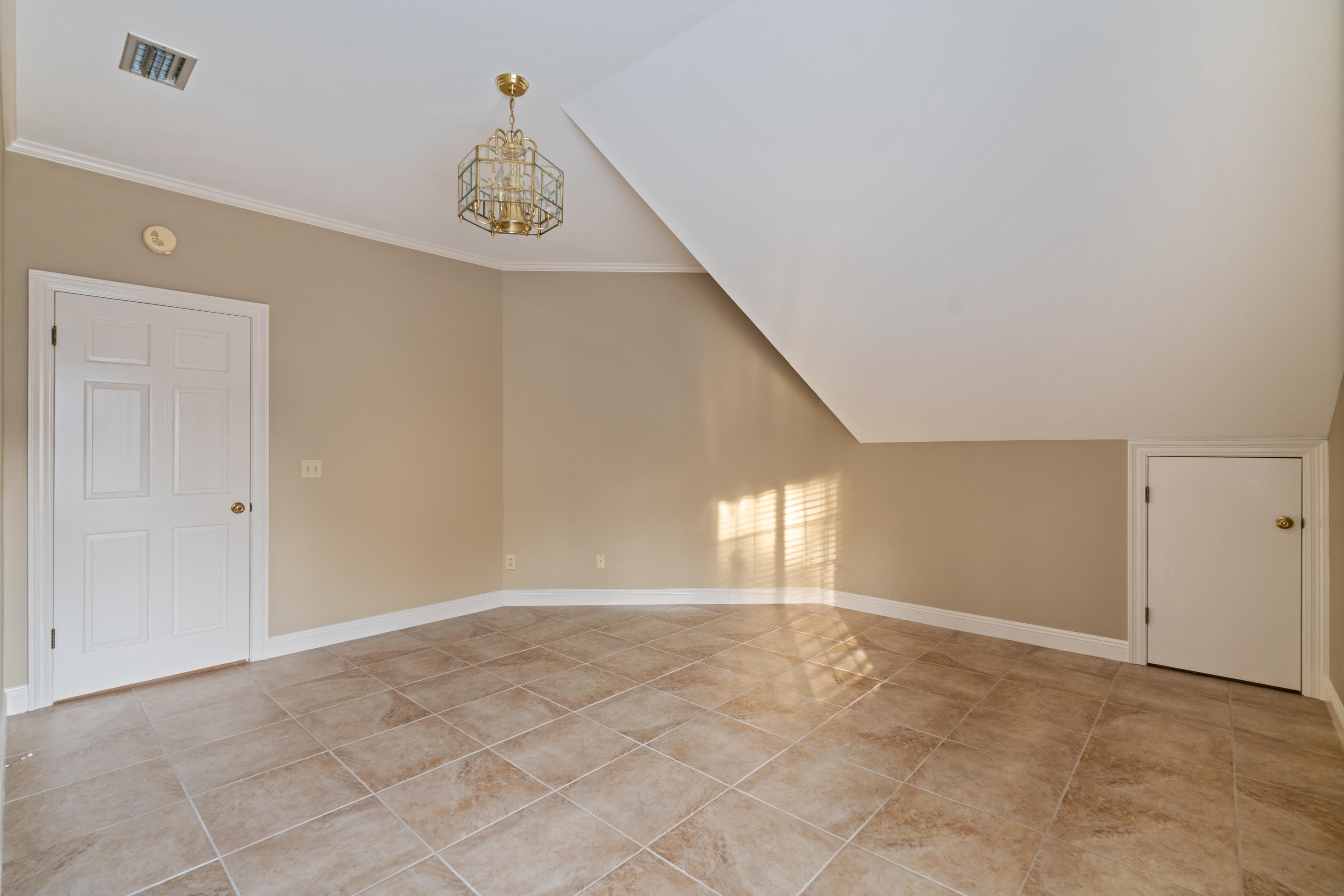 SLEEPY HOLLOW - Residential