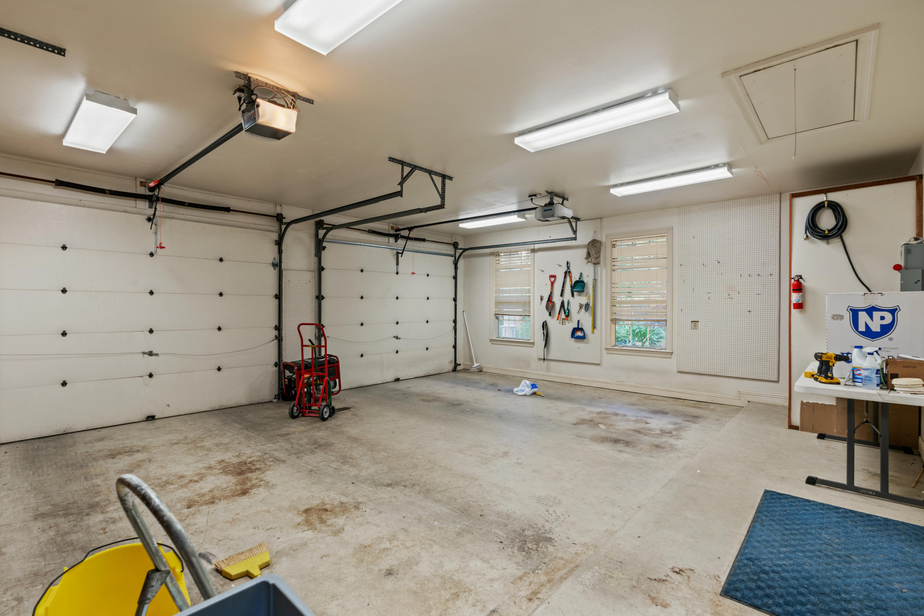 SLEEPY HOLLOW - Residential