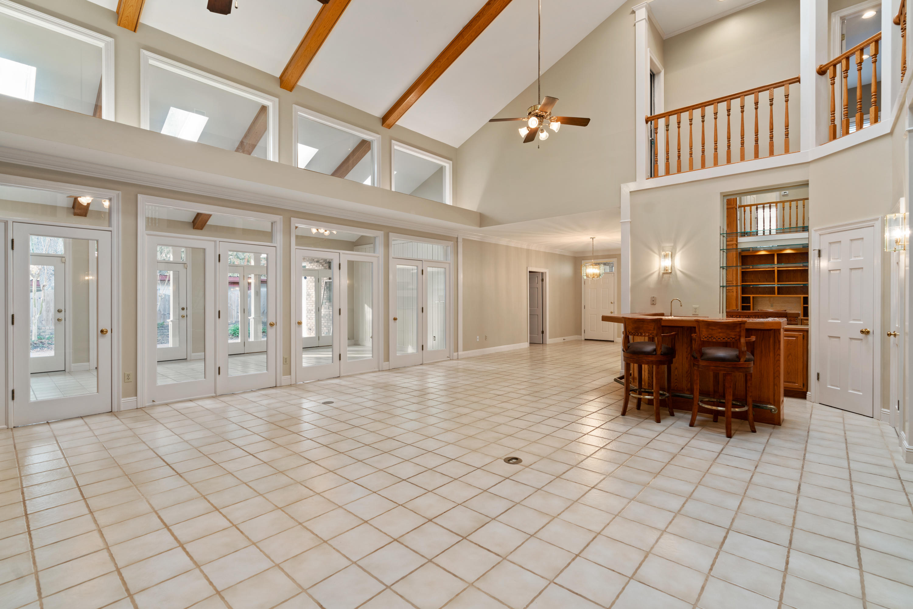 SLEEPY HOLLOW - Residential