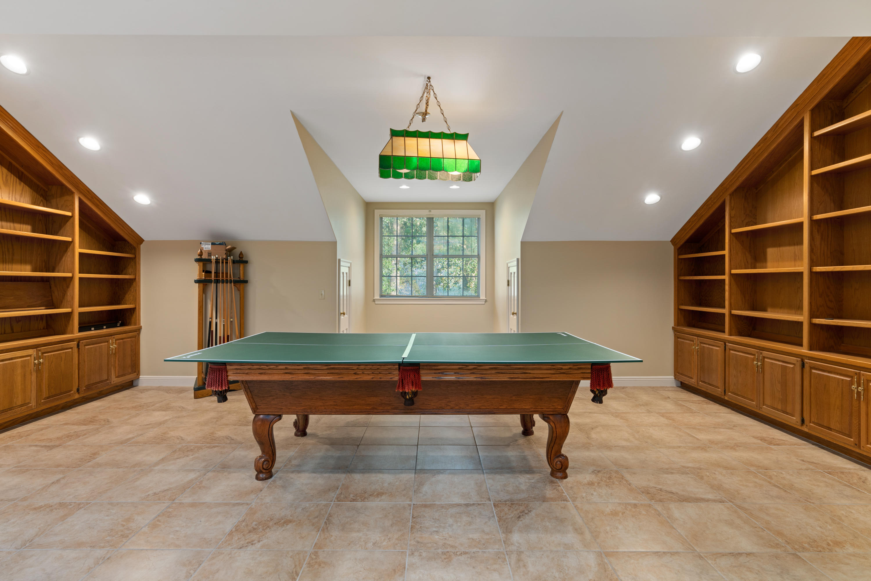 SLEEPY HOLLOW - Residential