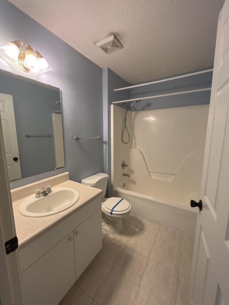 COUNTRYVIEW ESTATES 4TH ADDN PH 6 - Residential Lease