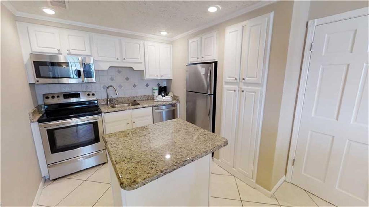 JETTY EAST CONDO - Residential