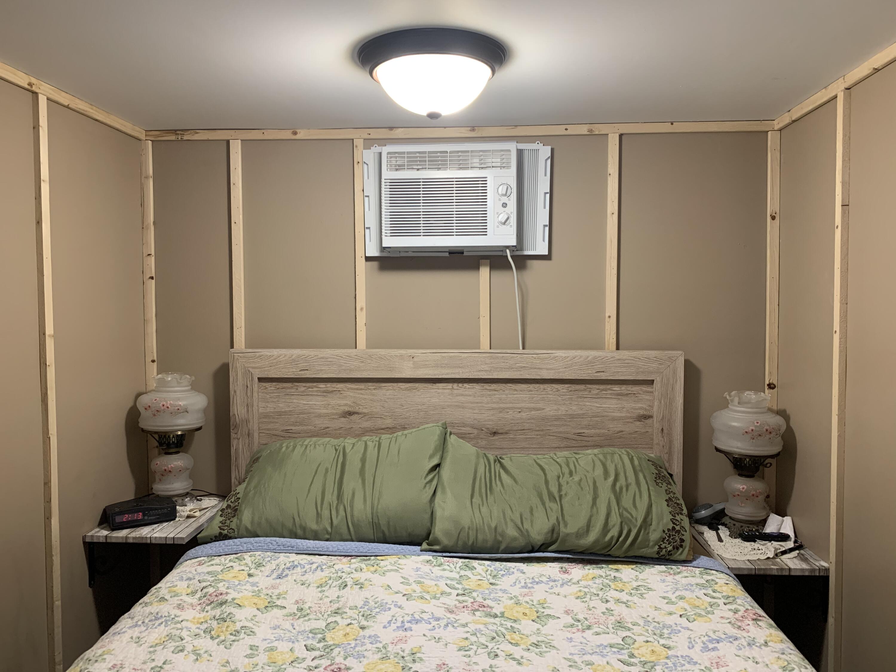 OAKWOOD HILLS UNIT 3 - Land