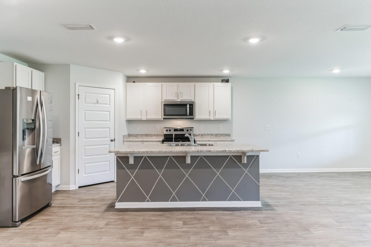 HAMMOCK BAY - Residential