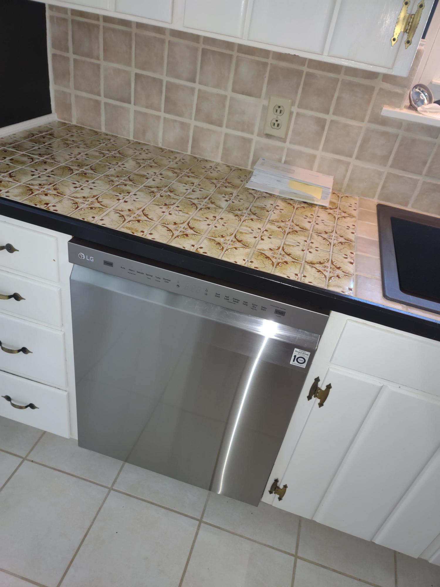 COLONY ESTATES 3RD ADDN - Residential