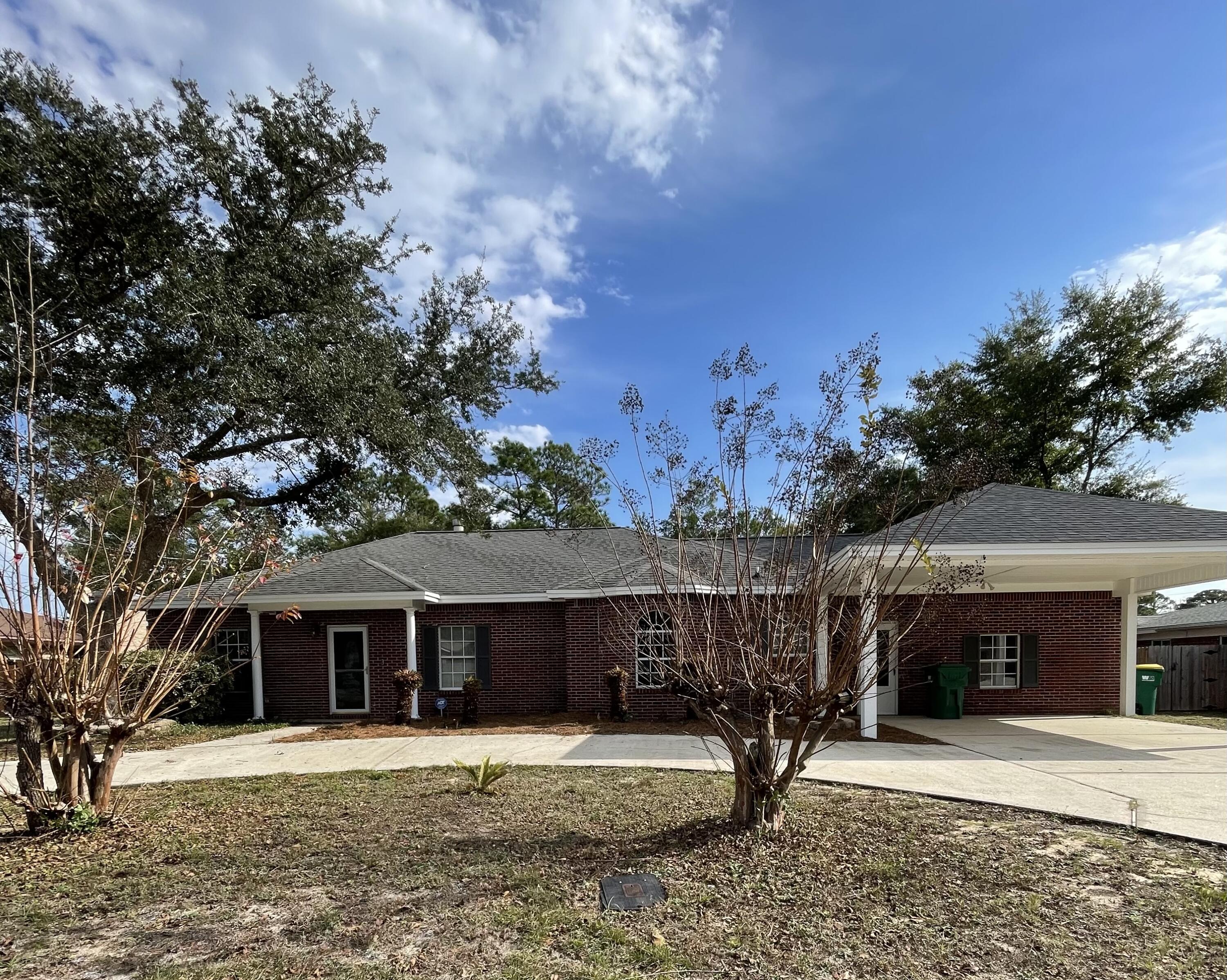 VALPARAISO PINECREST 6 - Residential