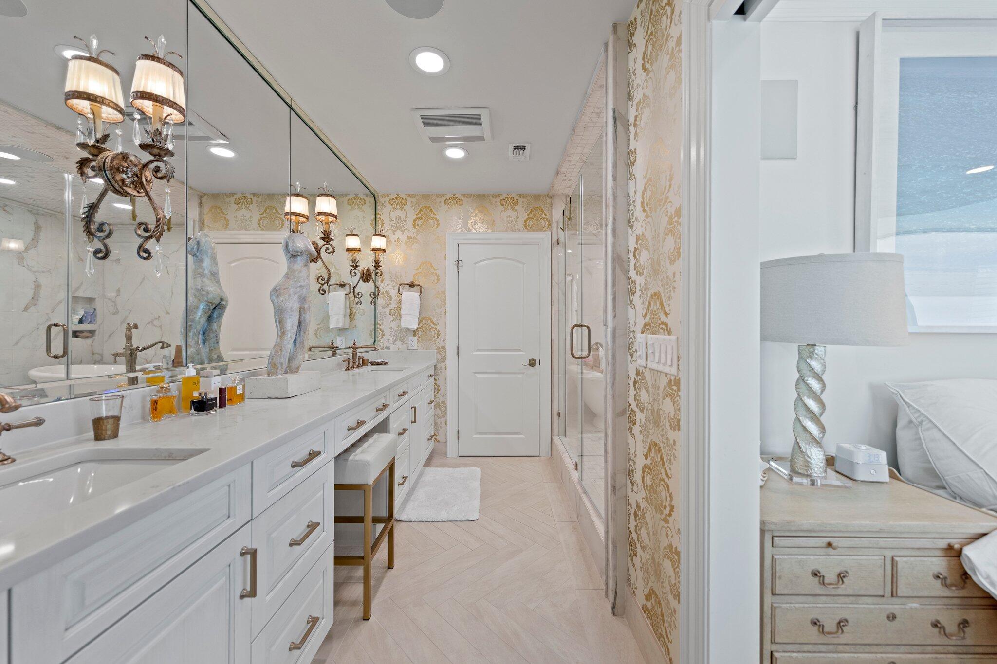 TIDES OF DESTIN - Residential