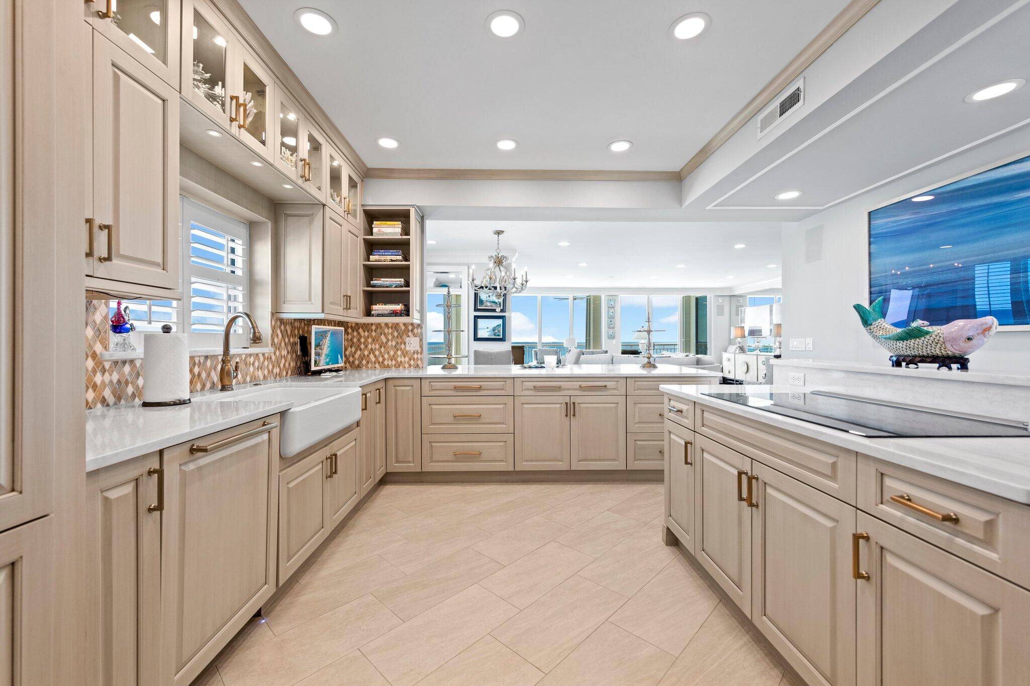 TIDES OF DESTIN - Residential