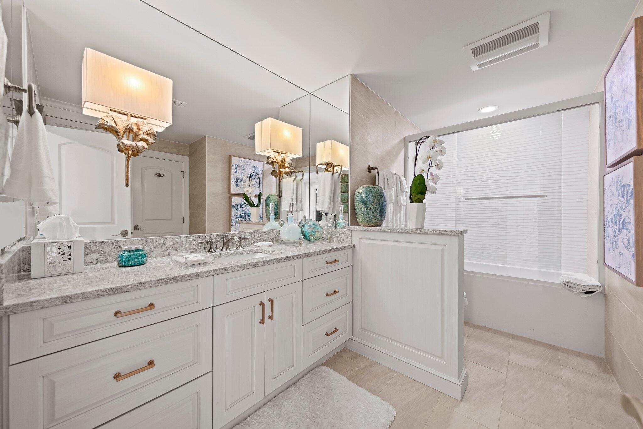 TIDES OF DESTIN - Residential