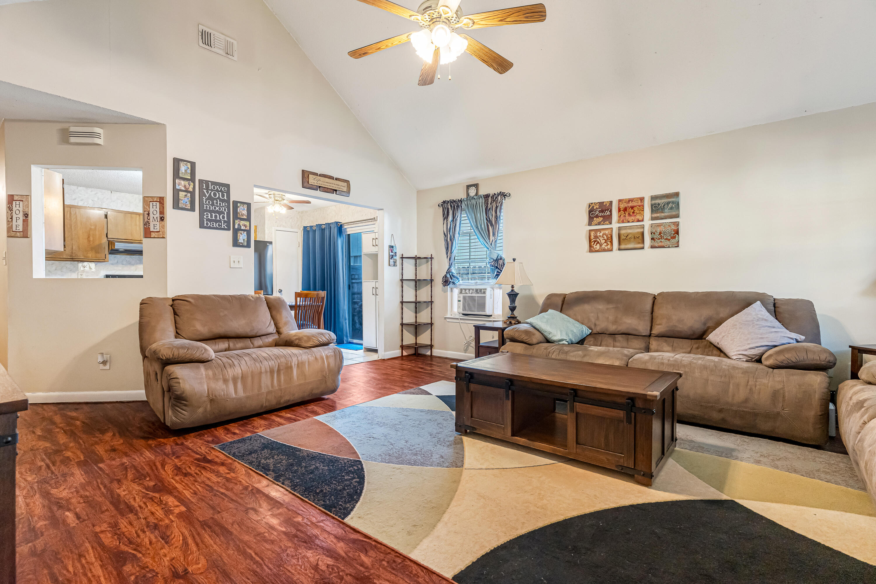 WOODLAND PARK ESTATES - Residential