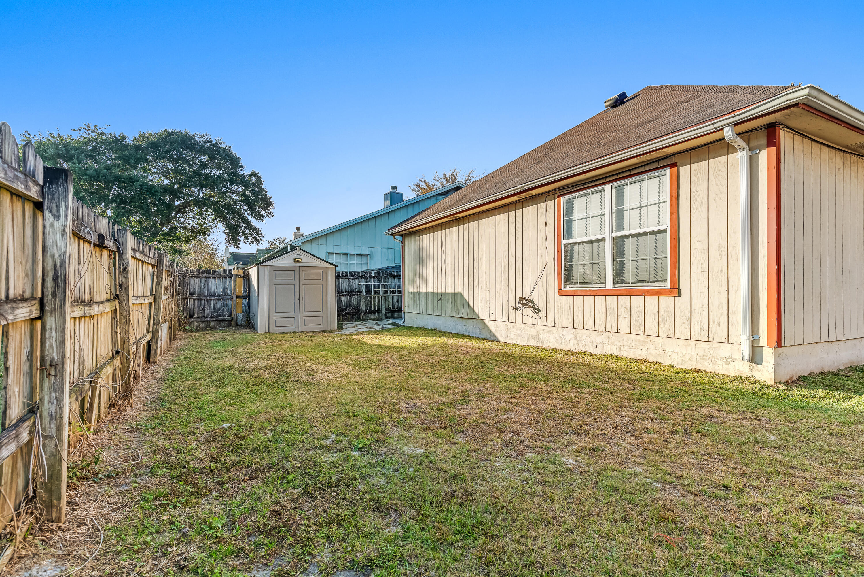 WOODLAND PARK ESTATES - Residential