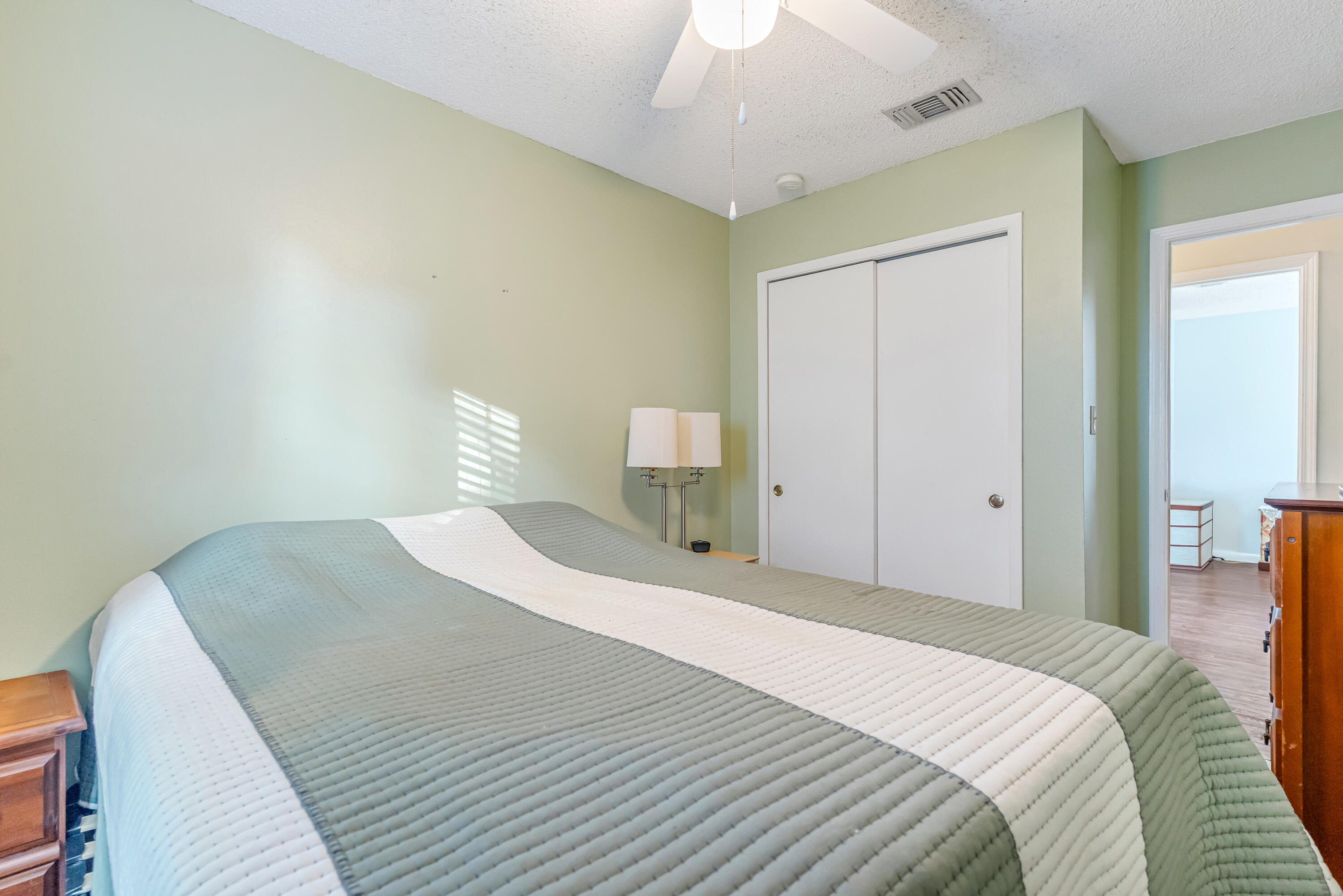 WOODLAND PARK ESTATES - Residential