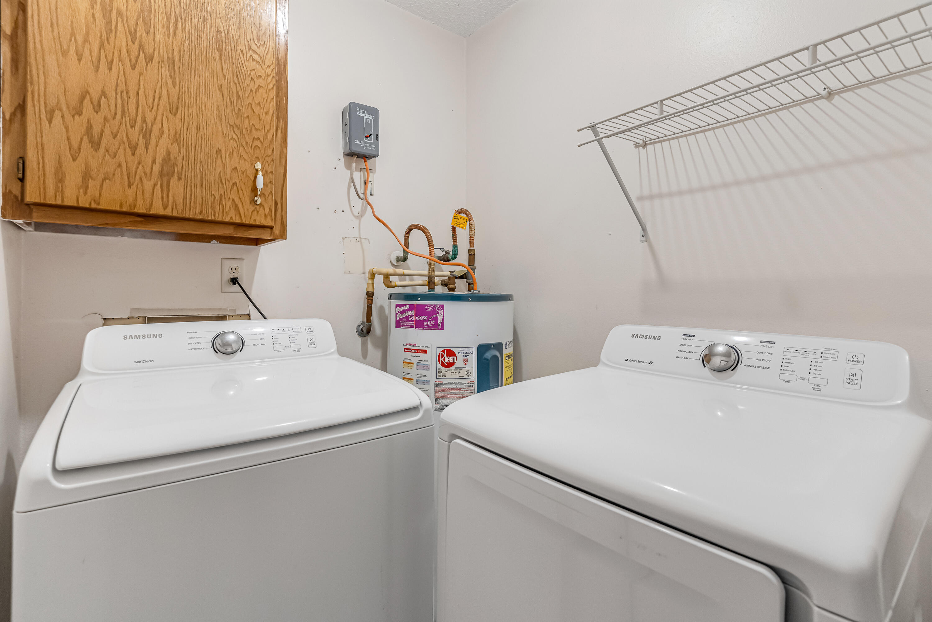 WOODLAND PARK ESTATES - Residential