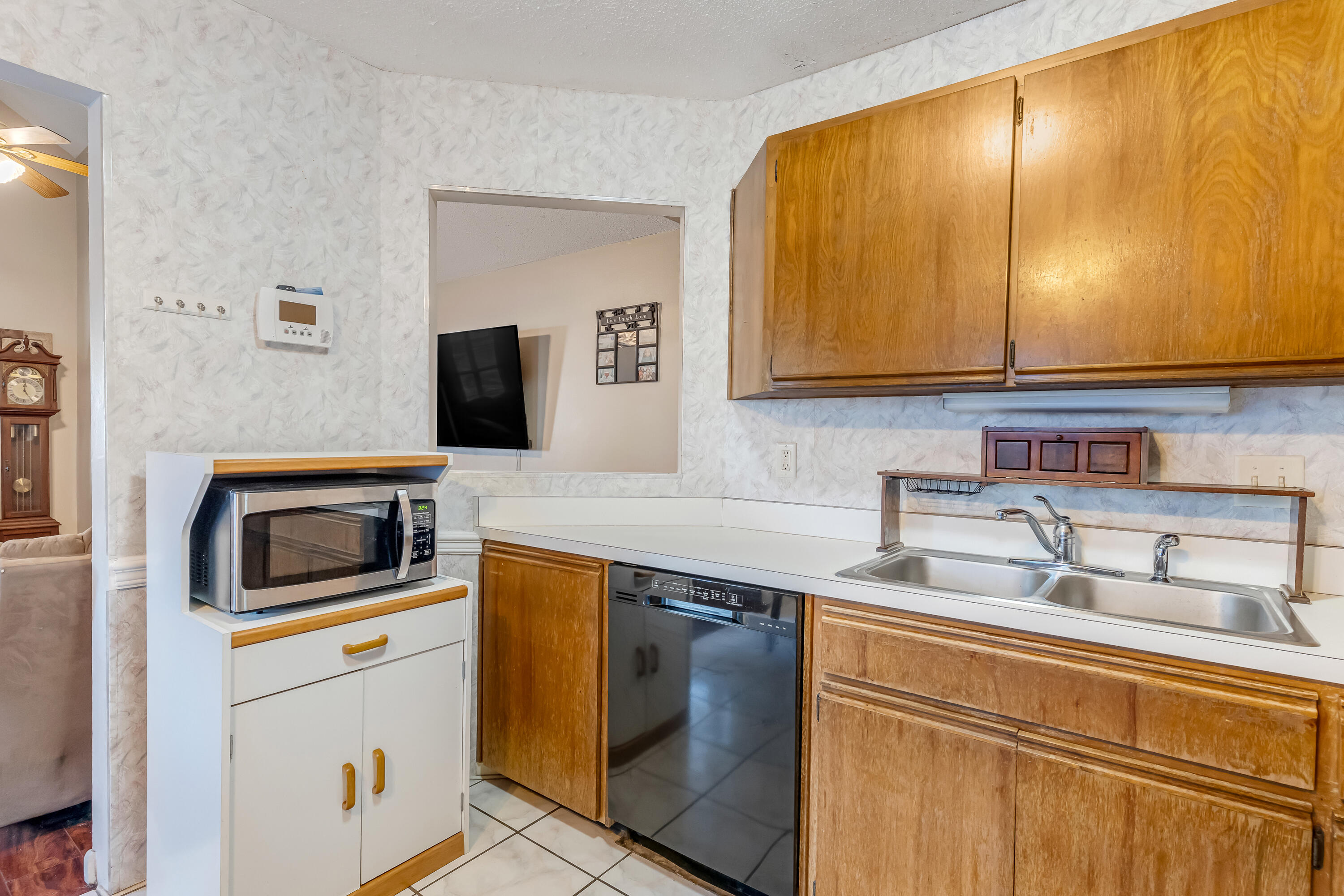 WOODLAND PARK ESTATES - Residential