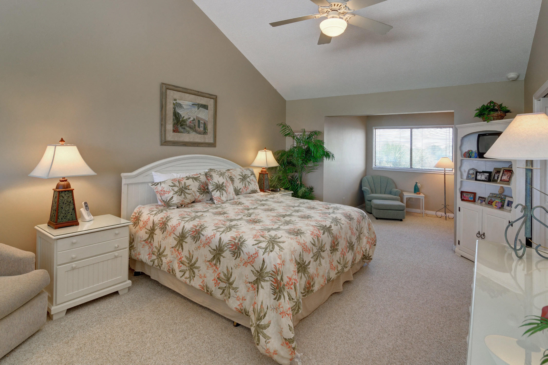 SEAWINDS T/H - Residential