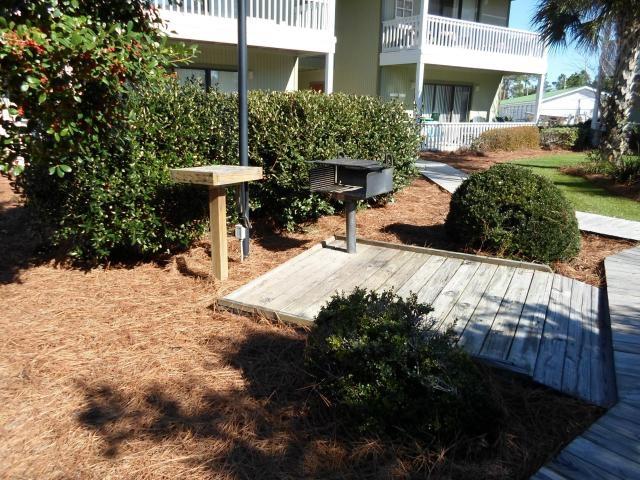 BEACHWOOD VILLAS CONDO - Residential