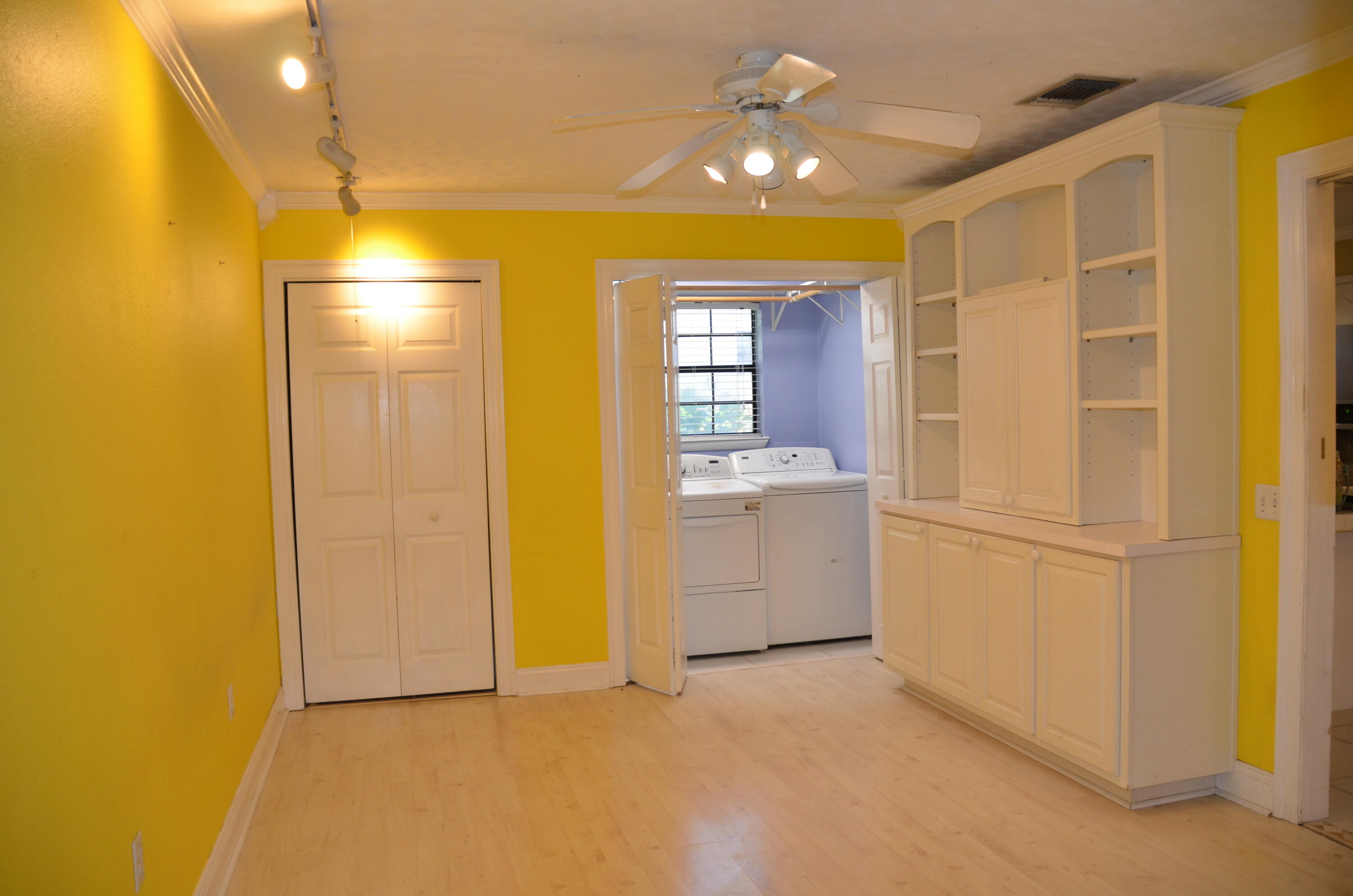 SPRING LAKE #2 - Residential