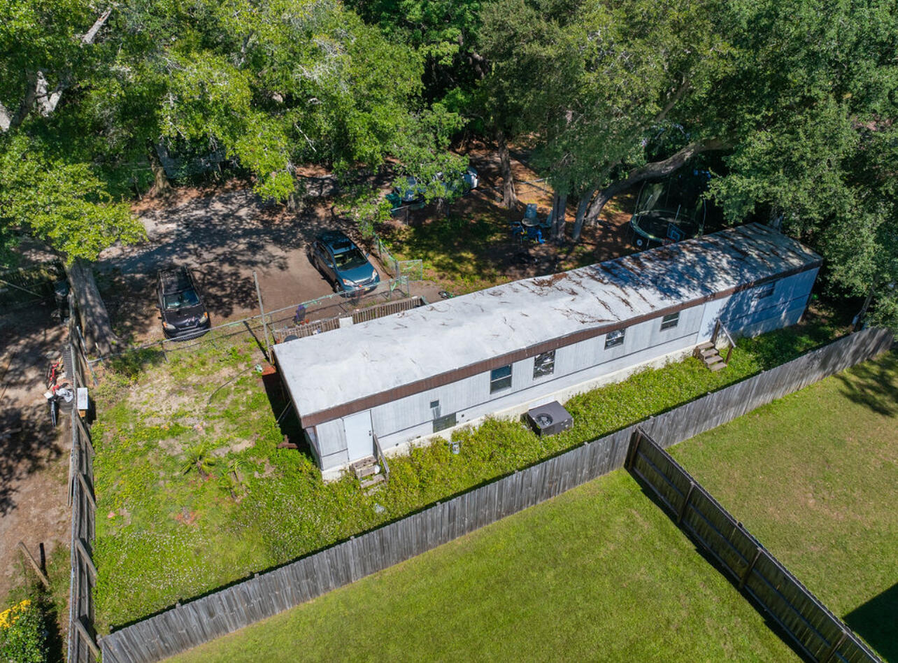 PINECREST 1ST ADDN - Residential