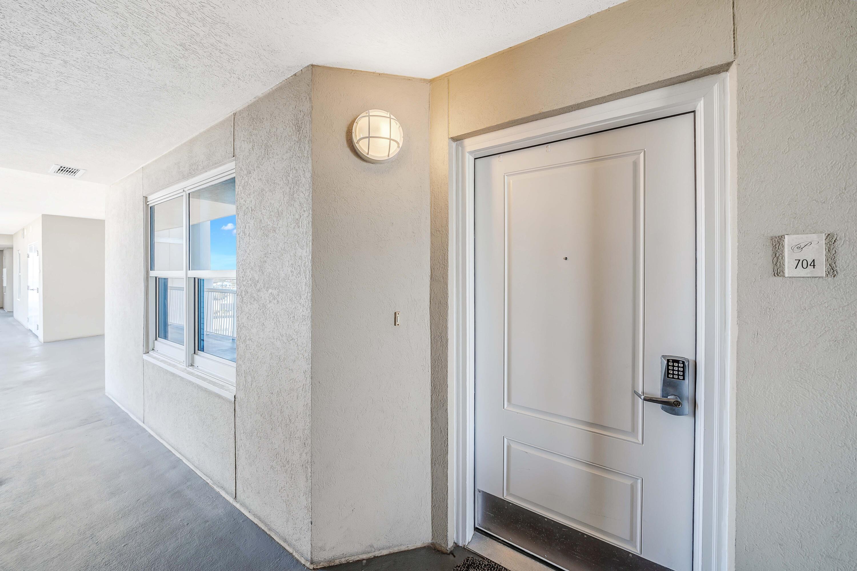 PALAZZO CONDOMINIUM - Residential