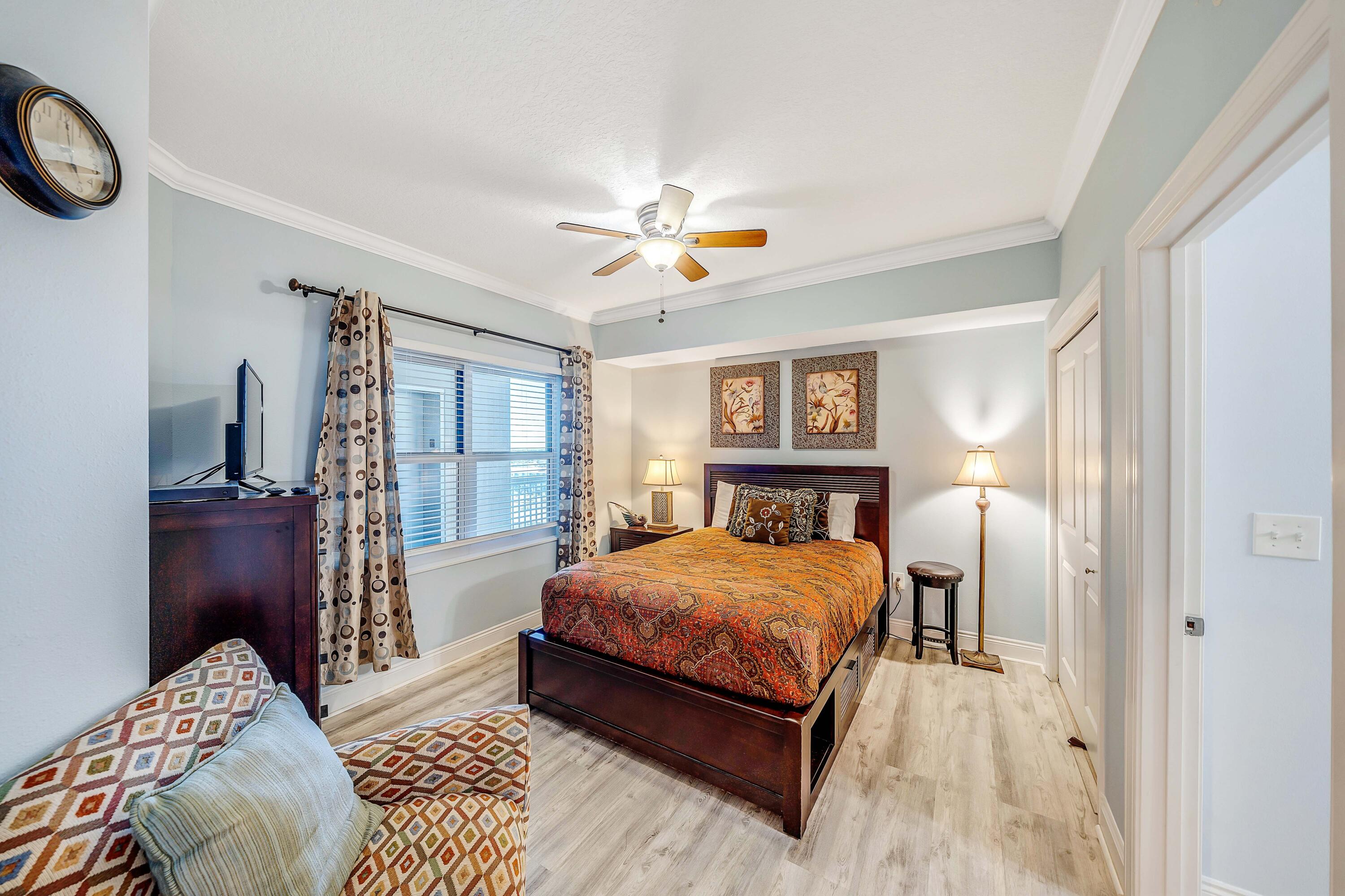 PALAZZO CONDOMINIUM - Residential