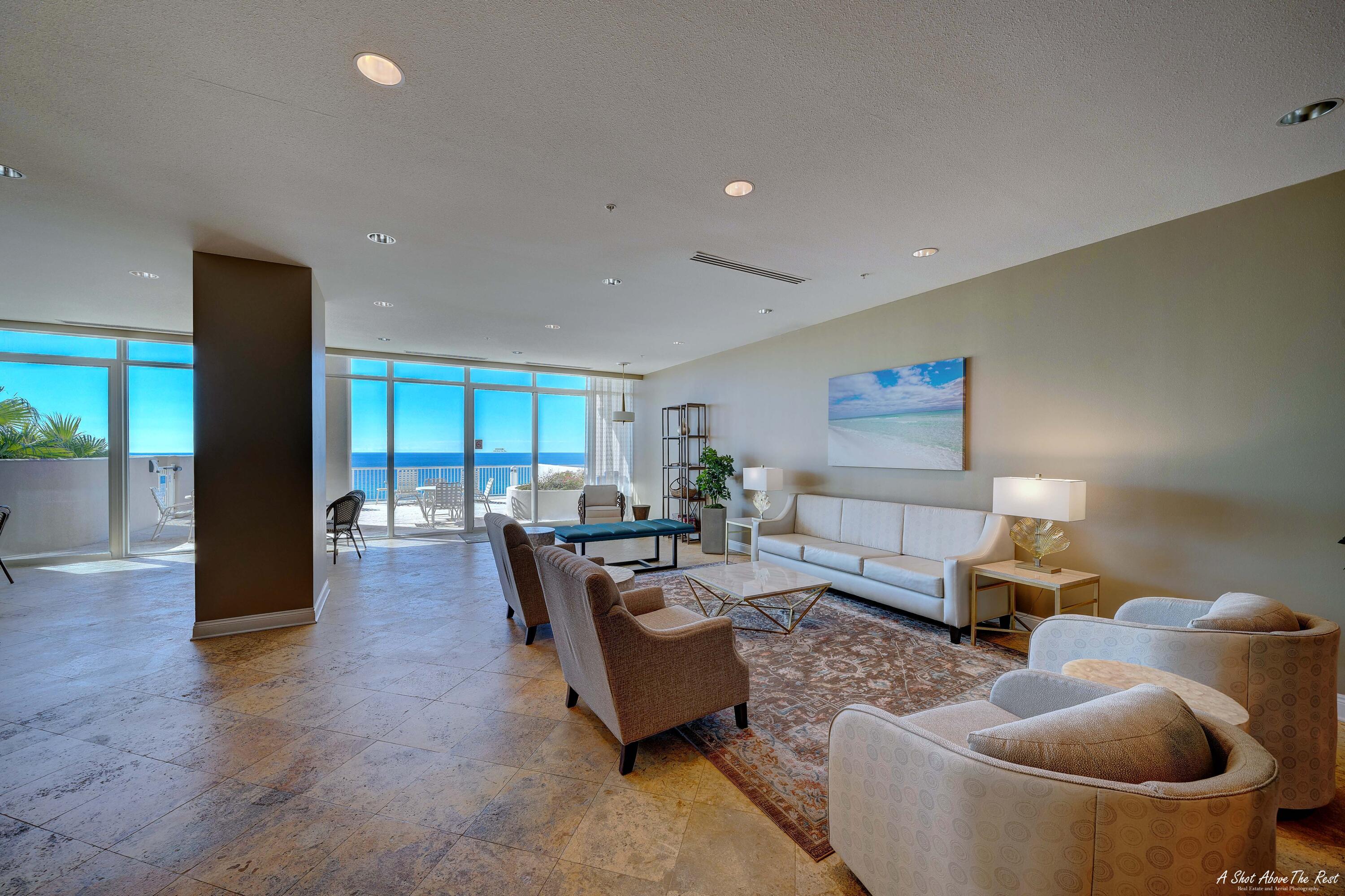 PALAZZO CONDOMINIUM - Residential