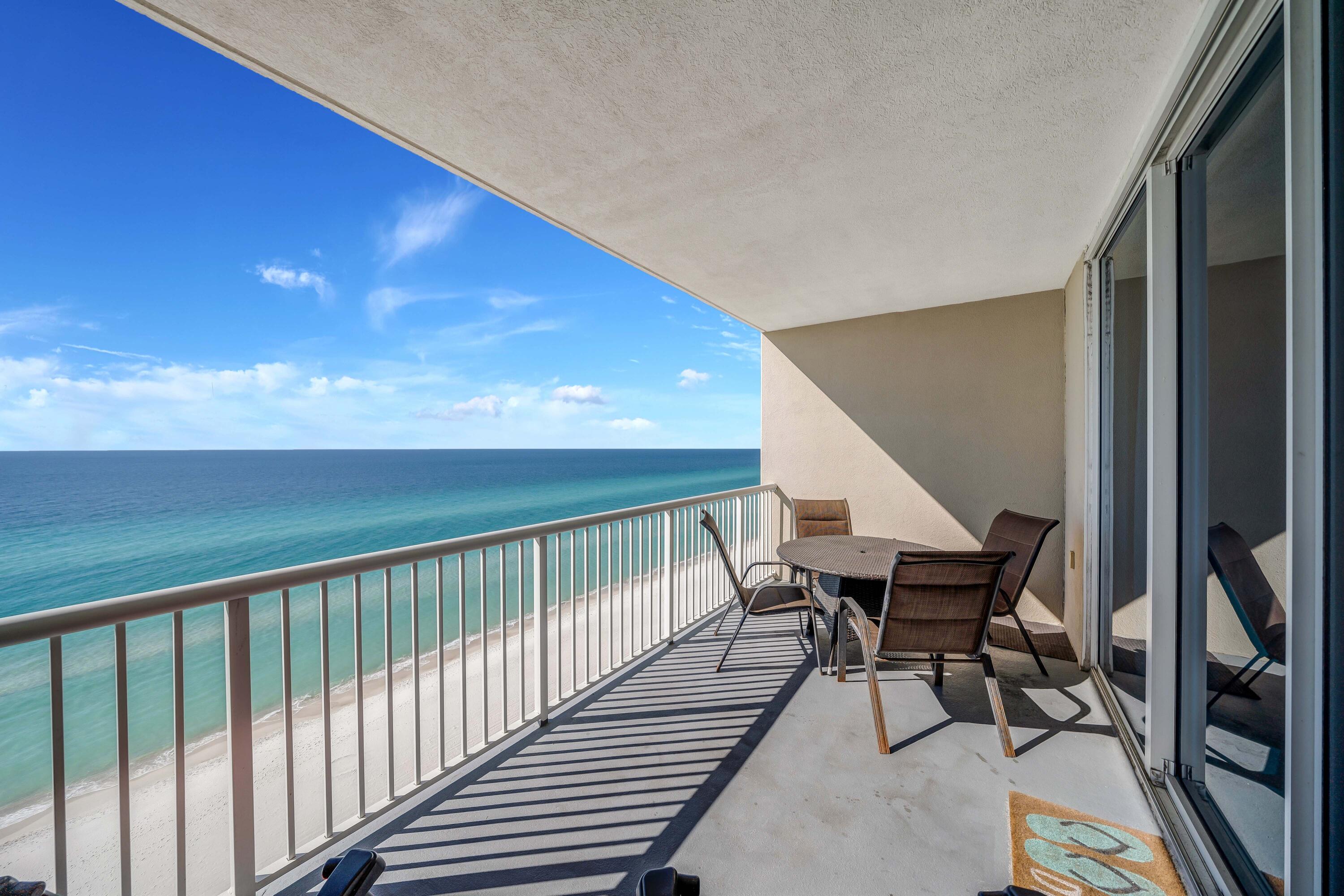 PALAZZO CONDOMINIUM - Residential