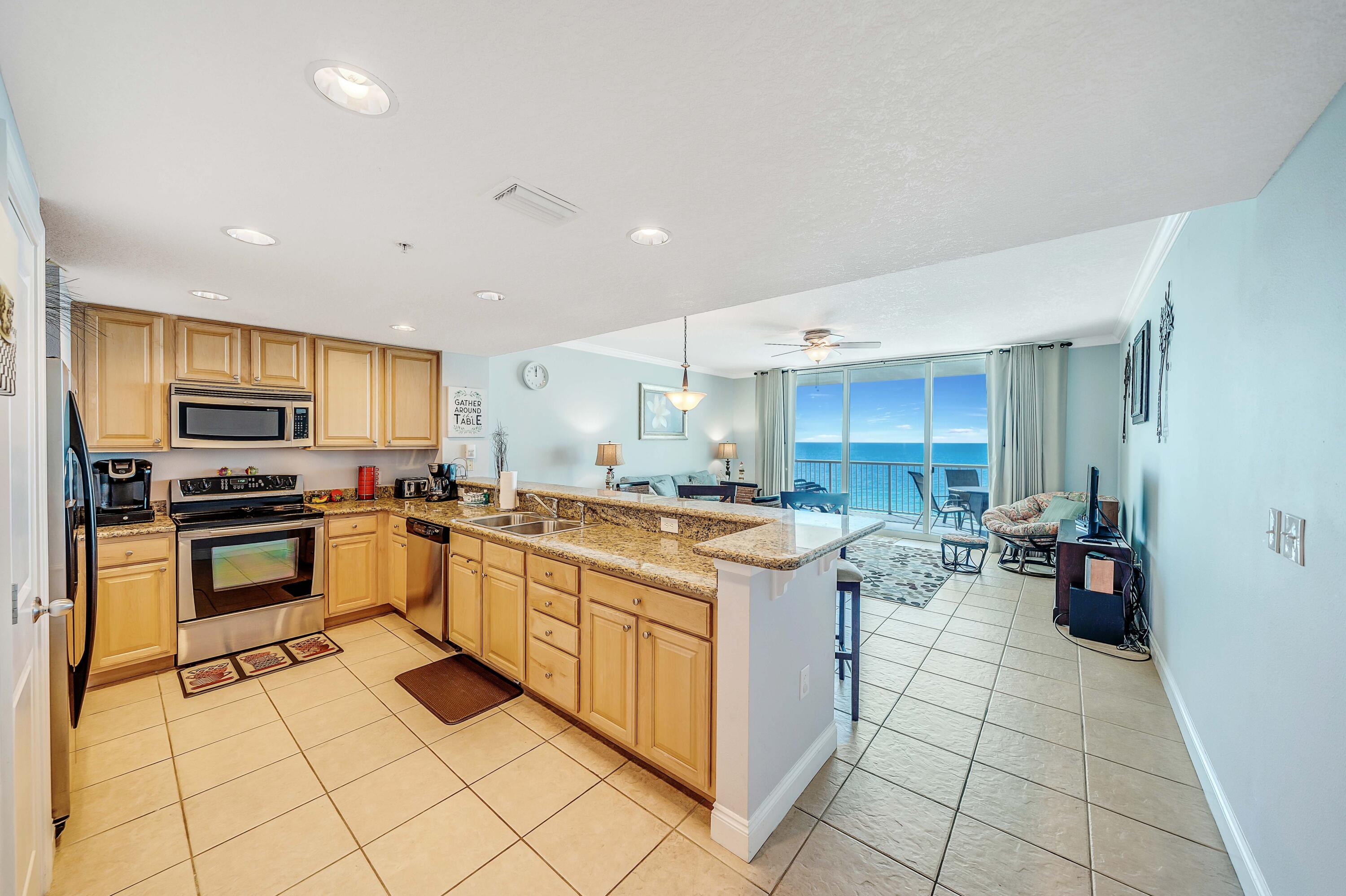 PALAZZO CONDOMINIUM - Residential