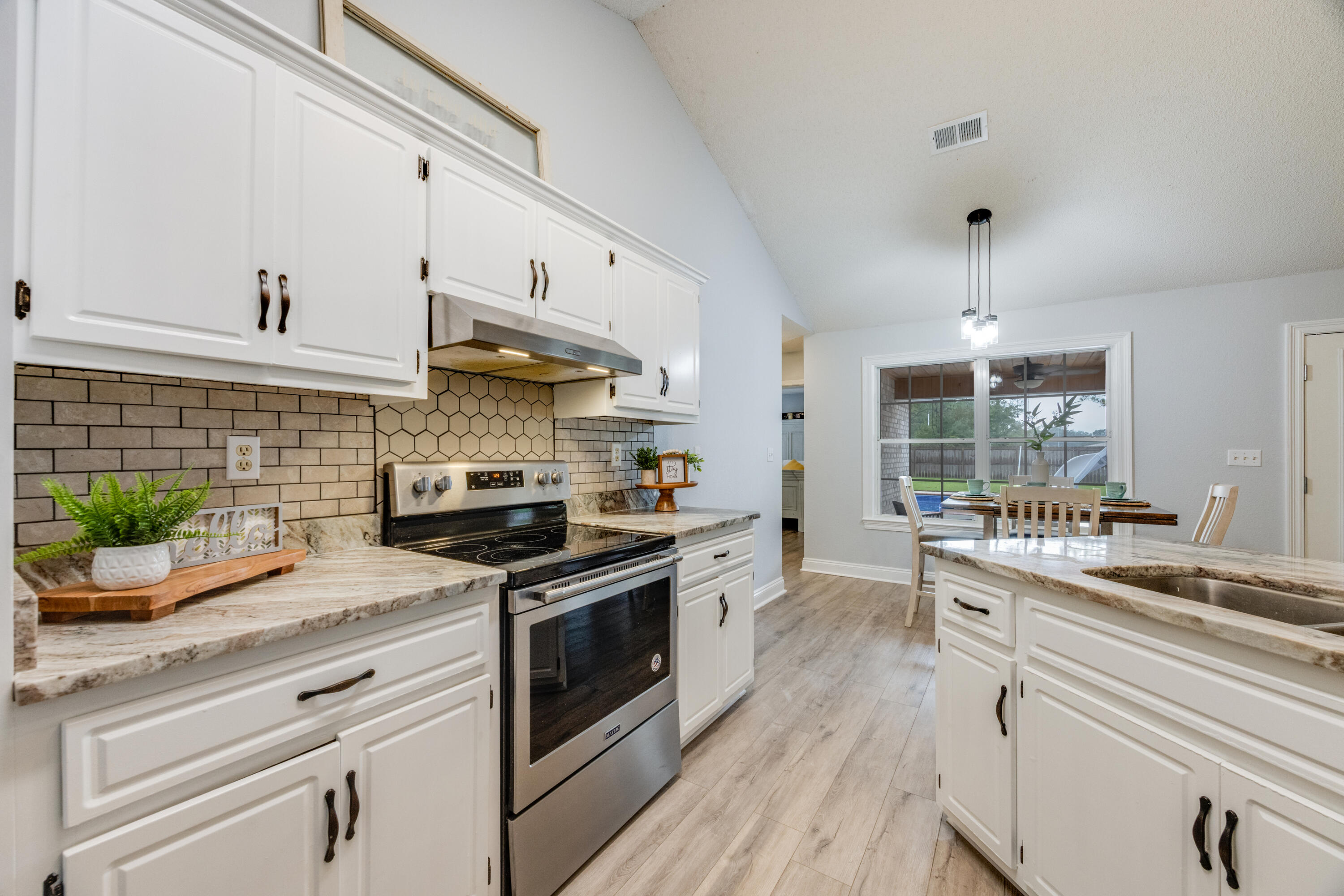 EAST BAKER - Residential