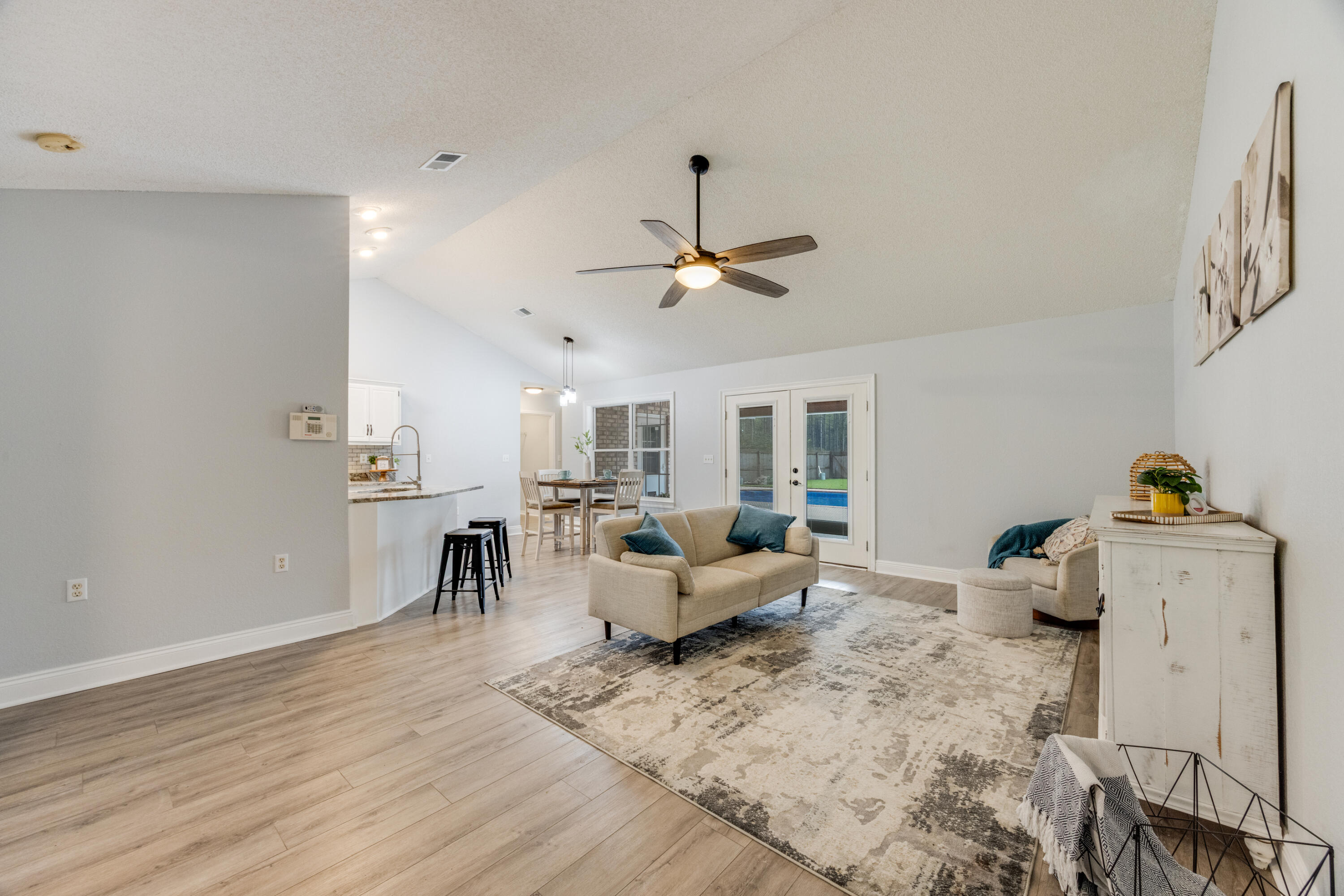 EAST BAKER - Residential