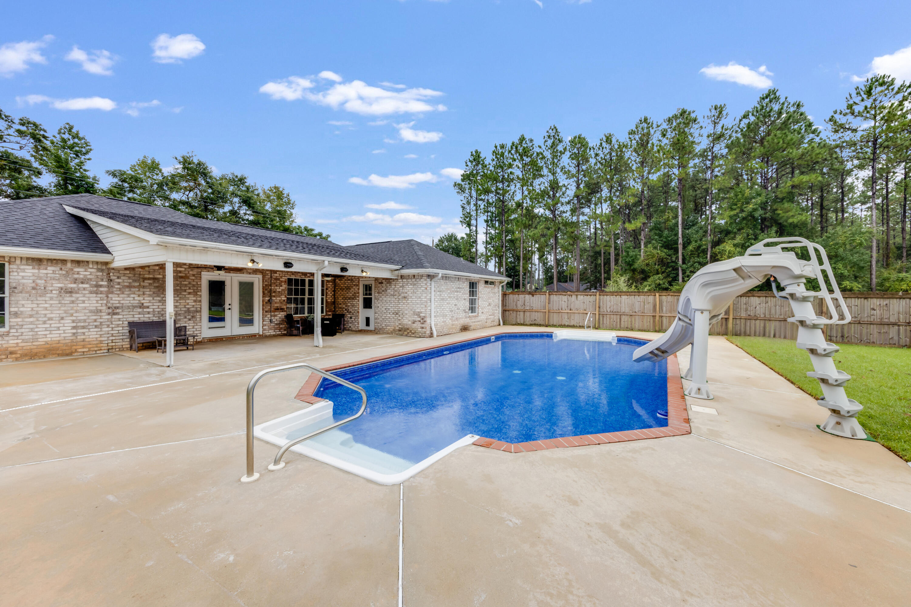 EAST BAKER - Residential