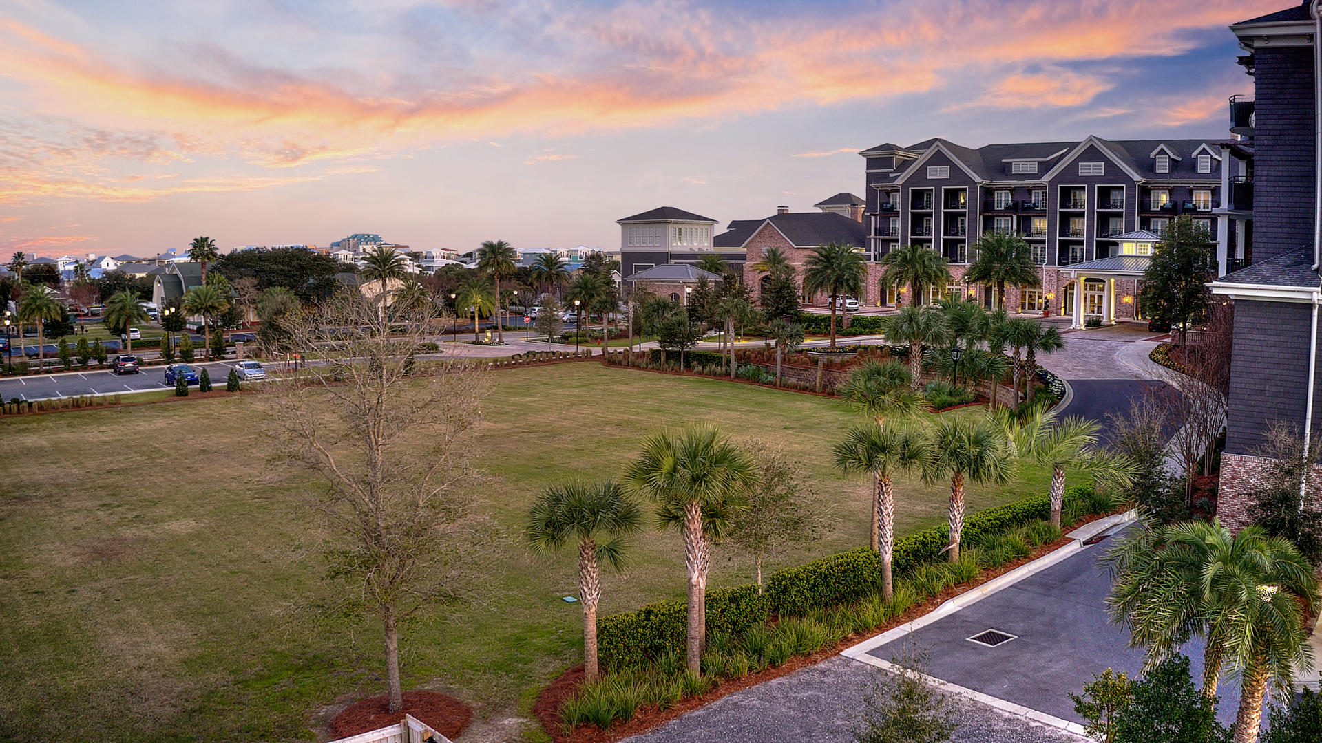 Parkside at the Henderson - Residential