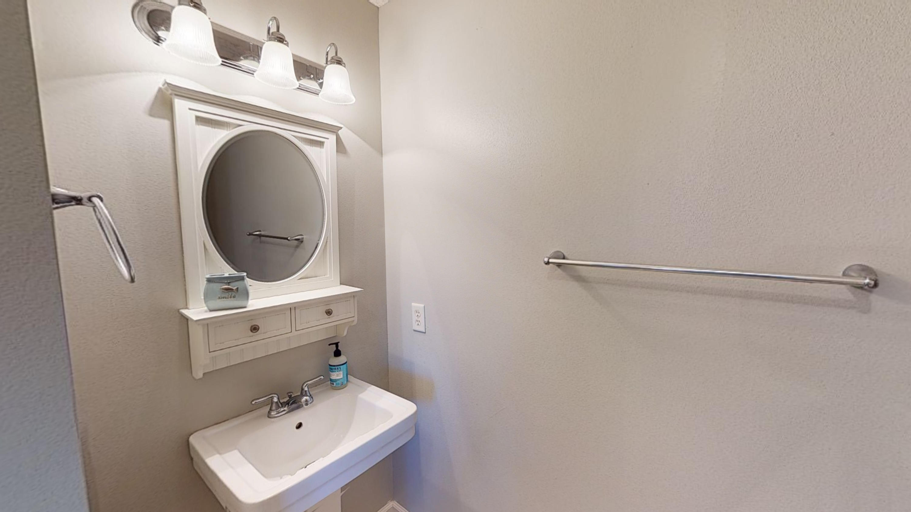 BERNATH PLACE THE - Residential