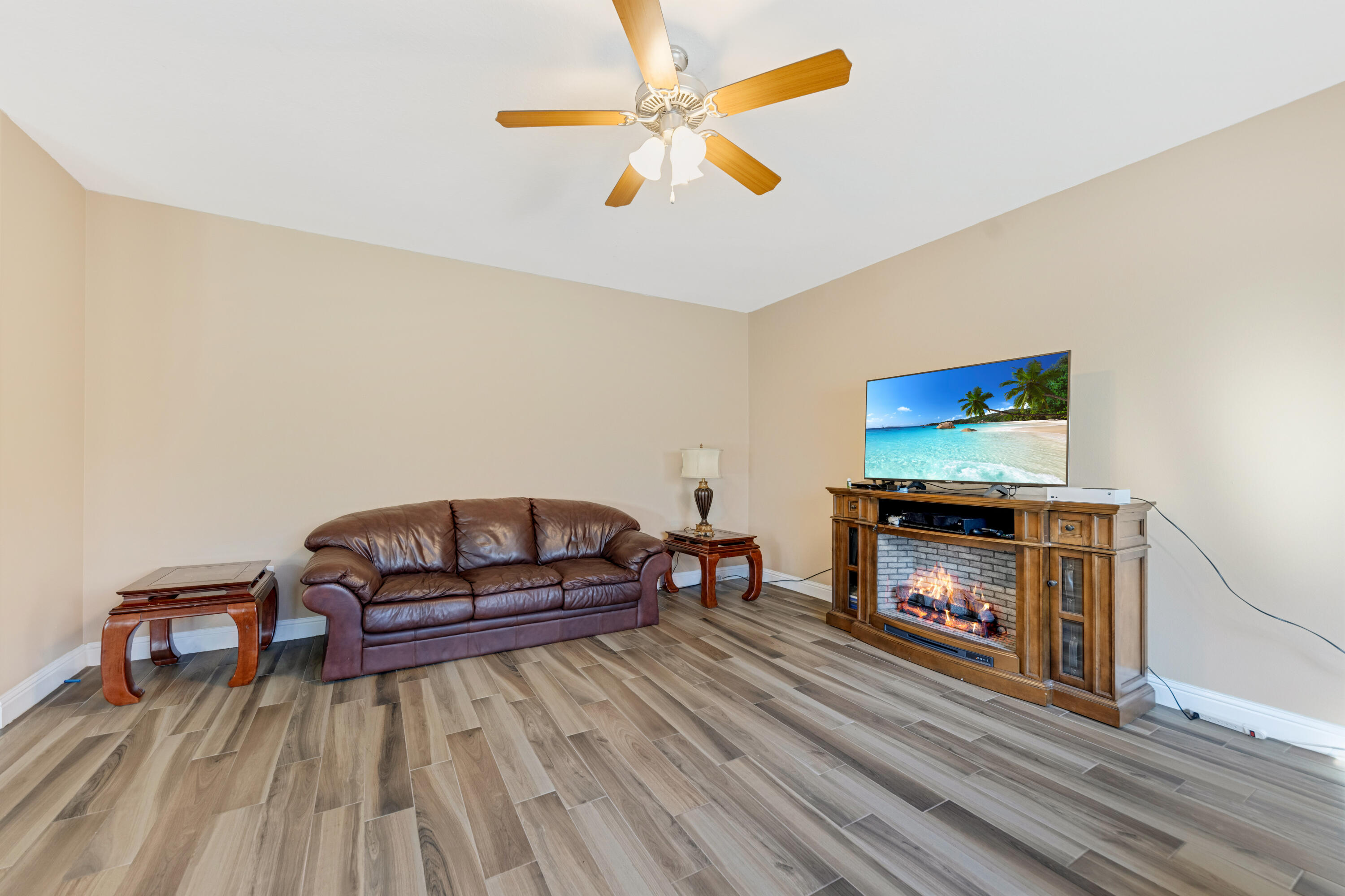 BROOKE ESTATES PH II - Residential