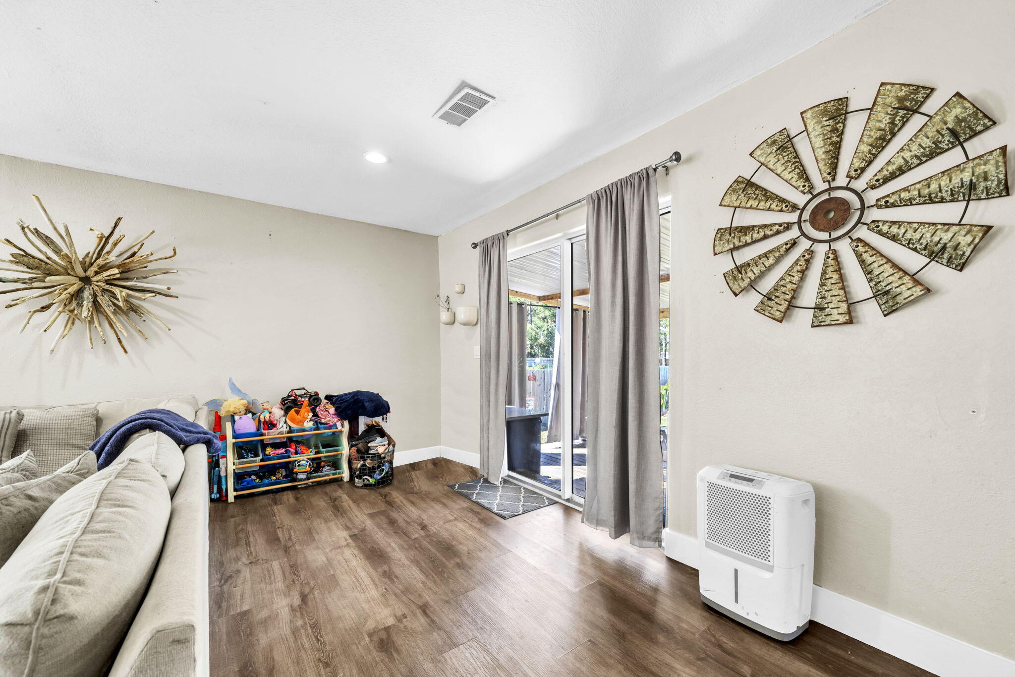 NONESUCH WAY - Residential