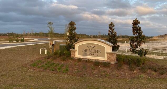 THE BLUFFS AT LAFAYETTE - Residential