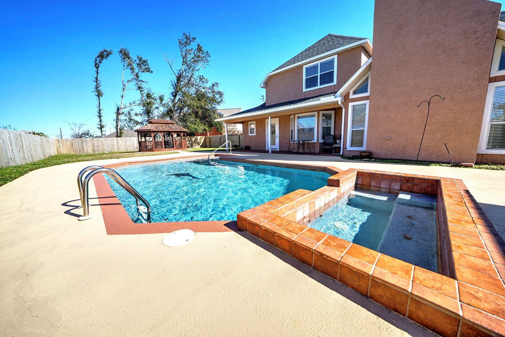 SPRINGLAKE - Residential