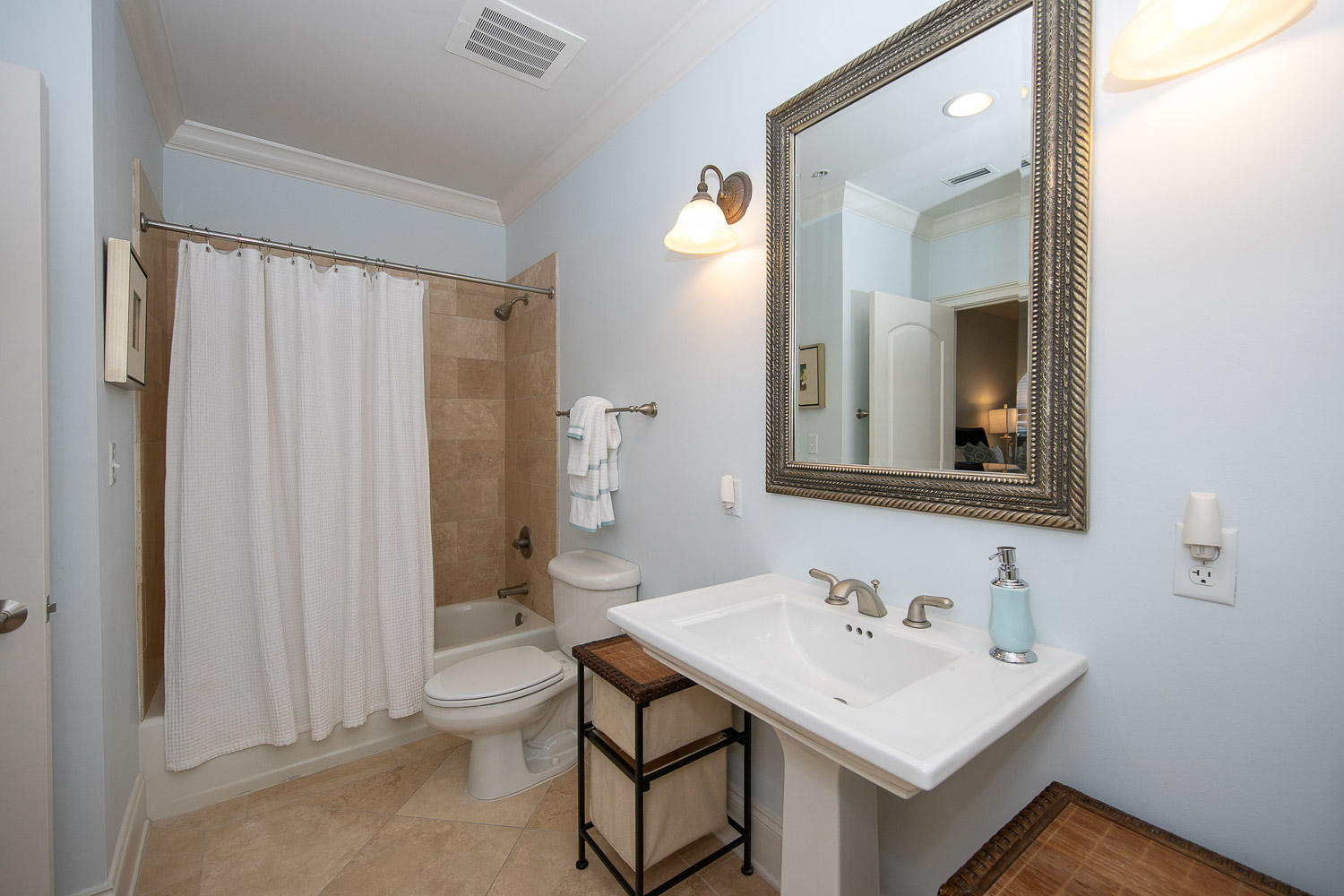 ADAGIO - Residential