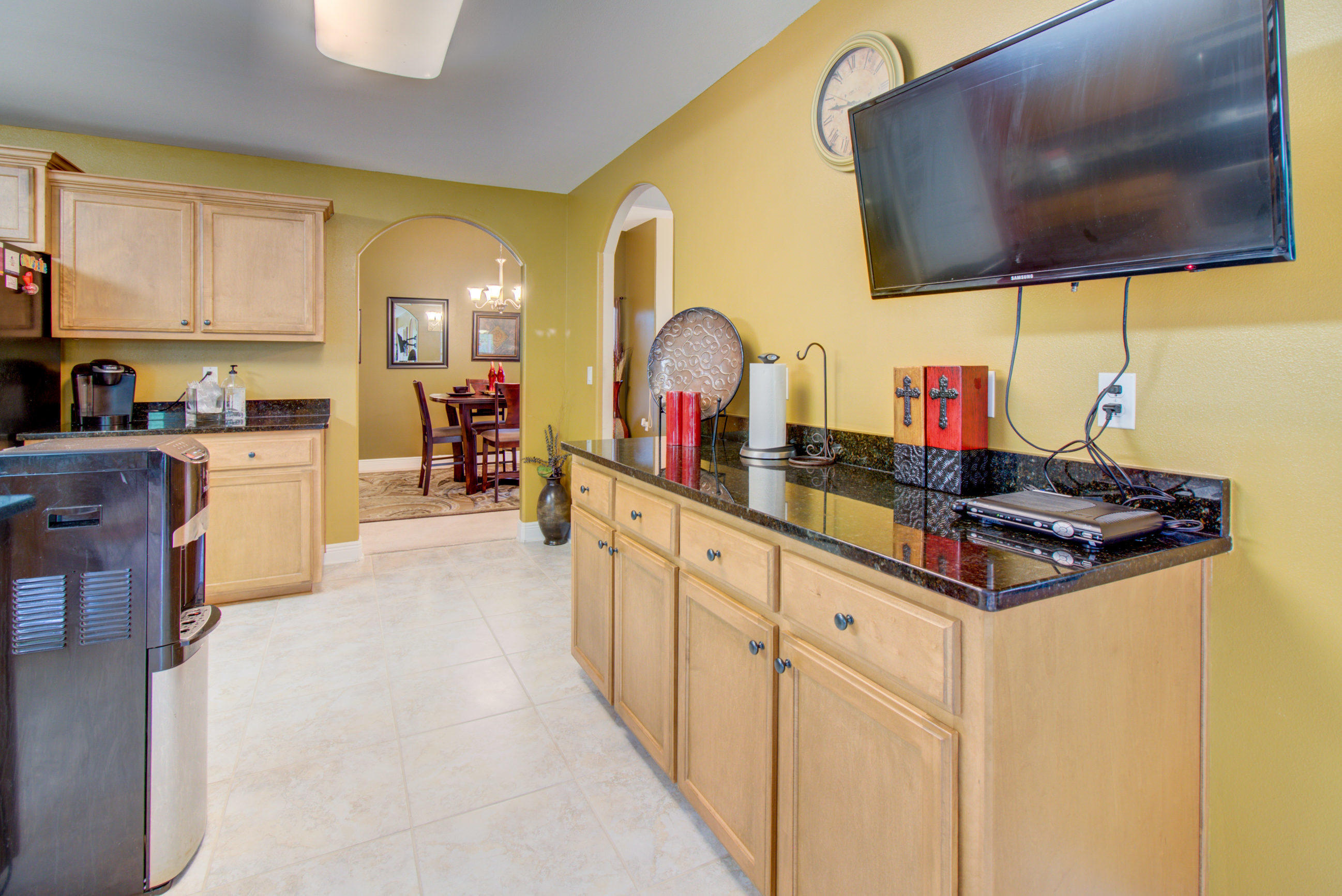 SUMMERSET ESTATES - Residential Lease