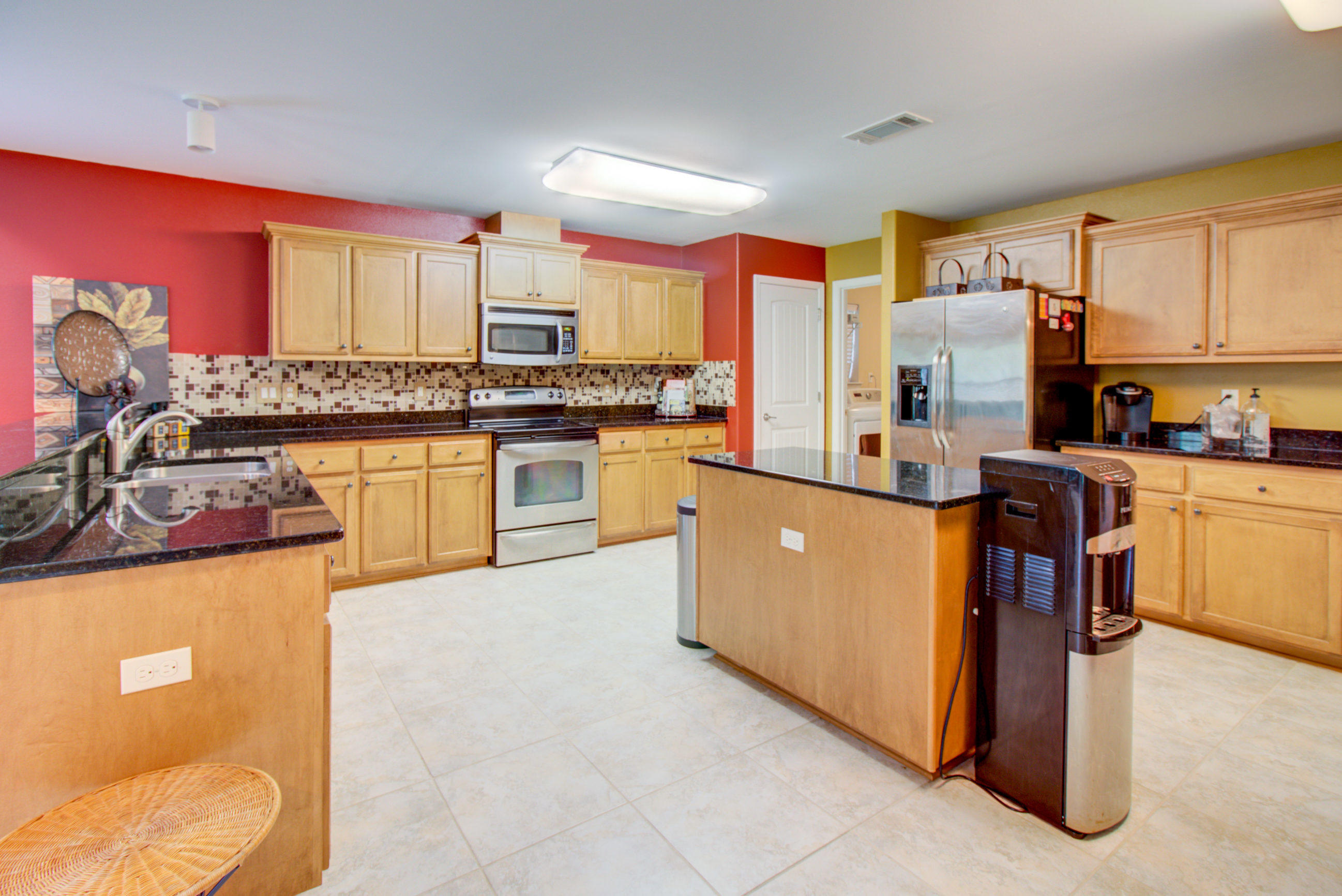 SUMMERSET ESTATES - Residential Lease