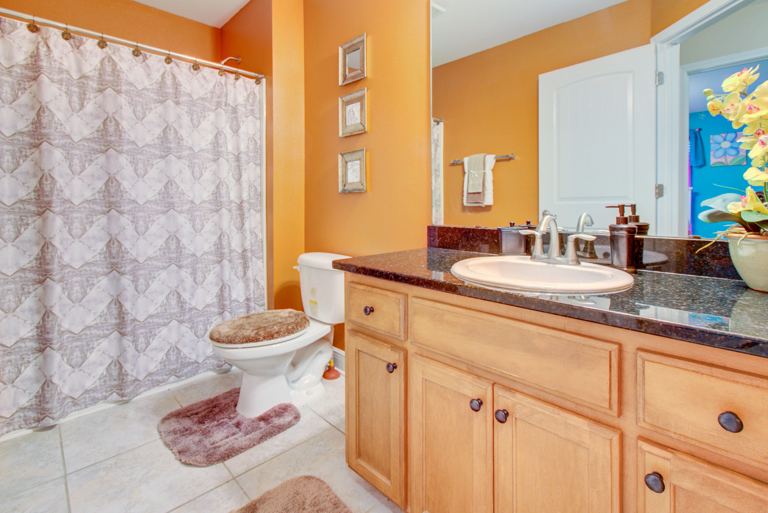 SUMMERSET ESTATES - Residential Lease