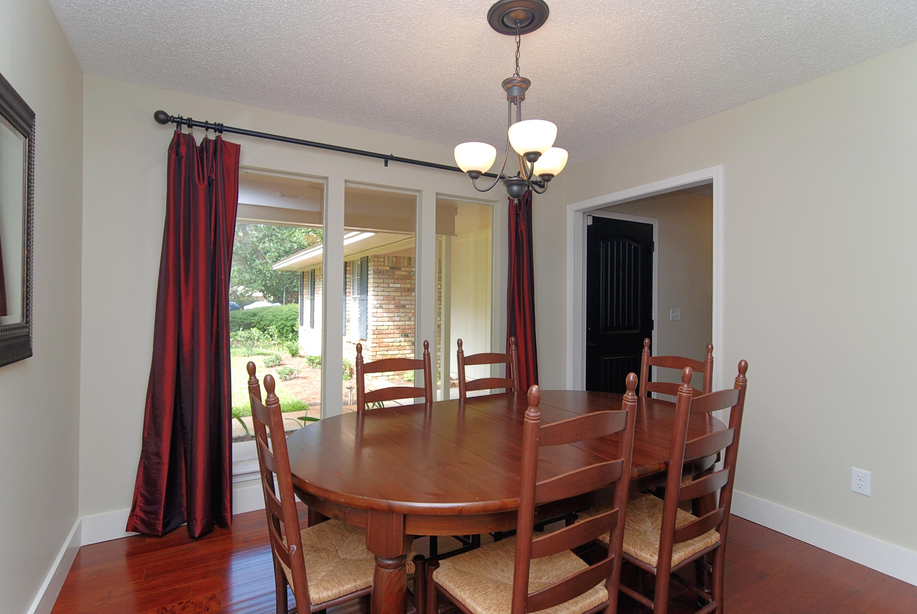 BAY WOODS - Residential